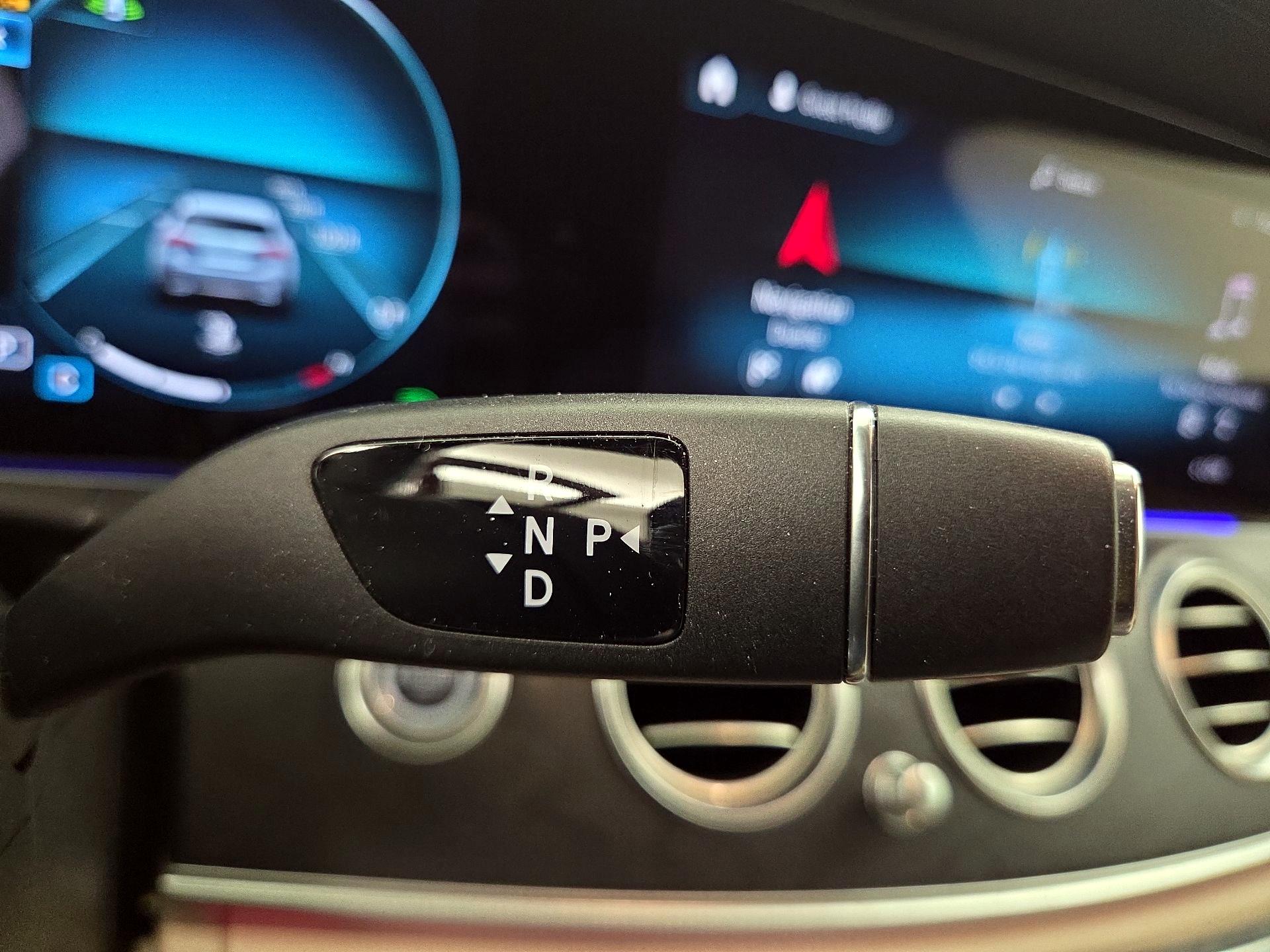Thumbnail: 2023 Mercedes-Benz E-Class - 18