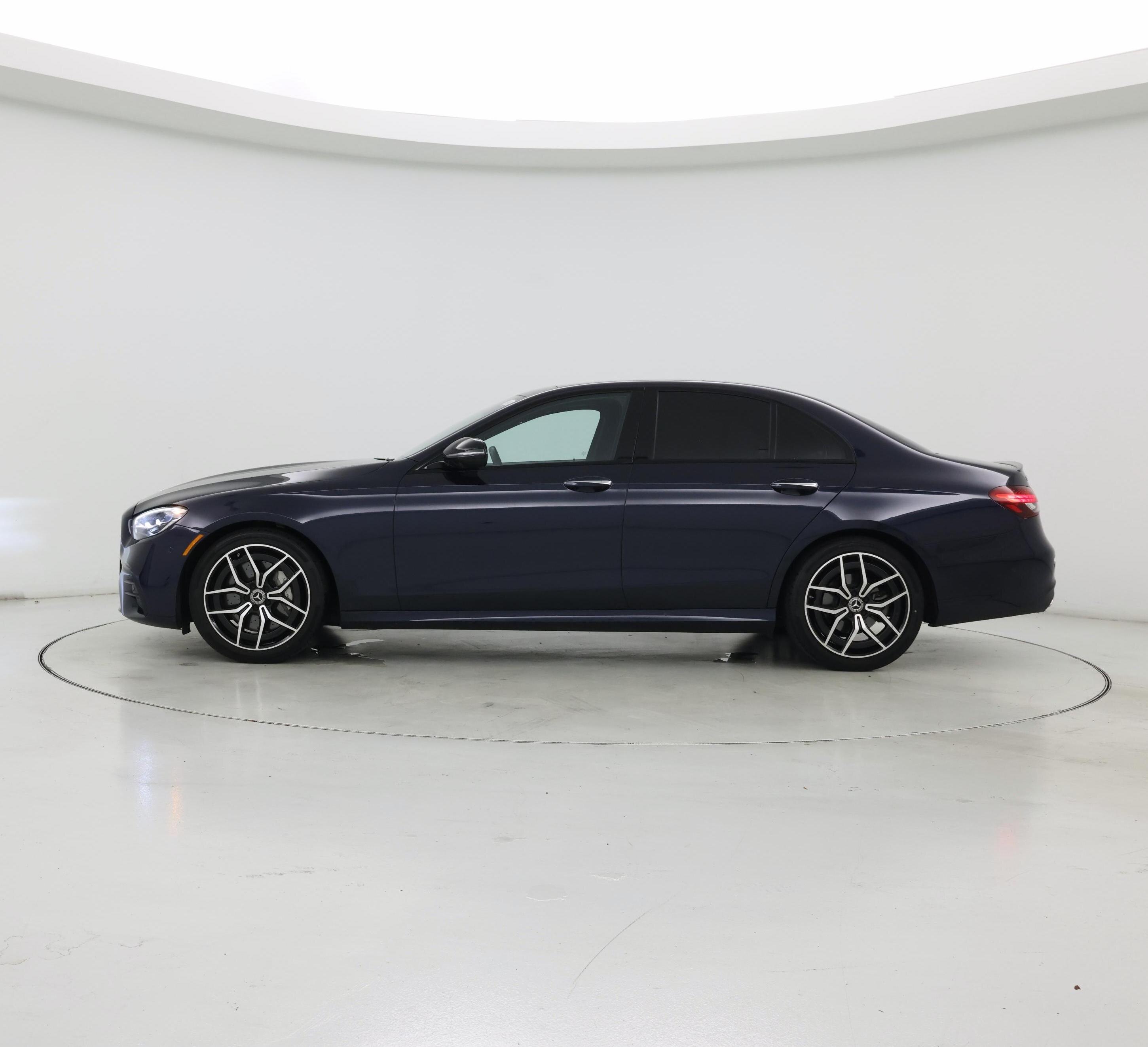 Thumbnail: 2023 Mercedes-Benz E-Class - 3