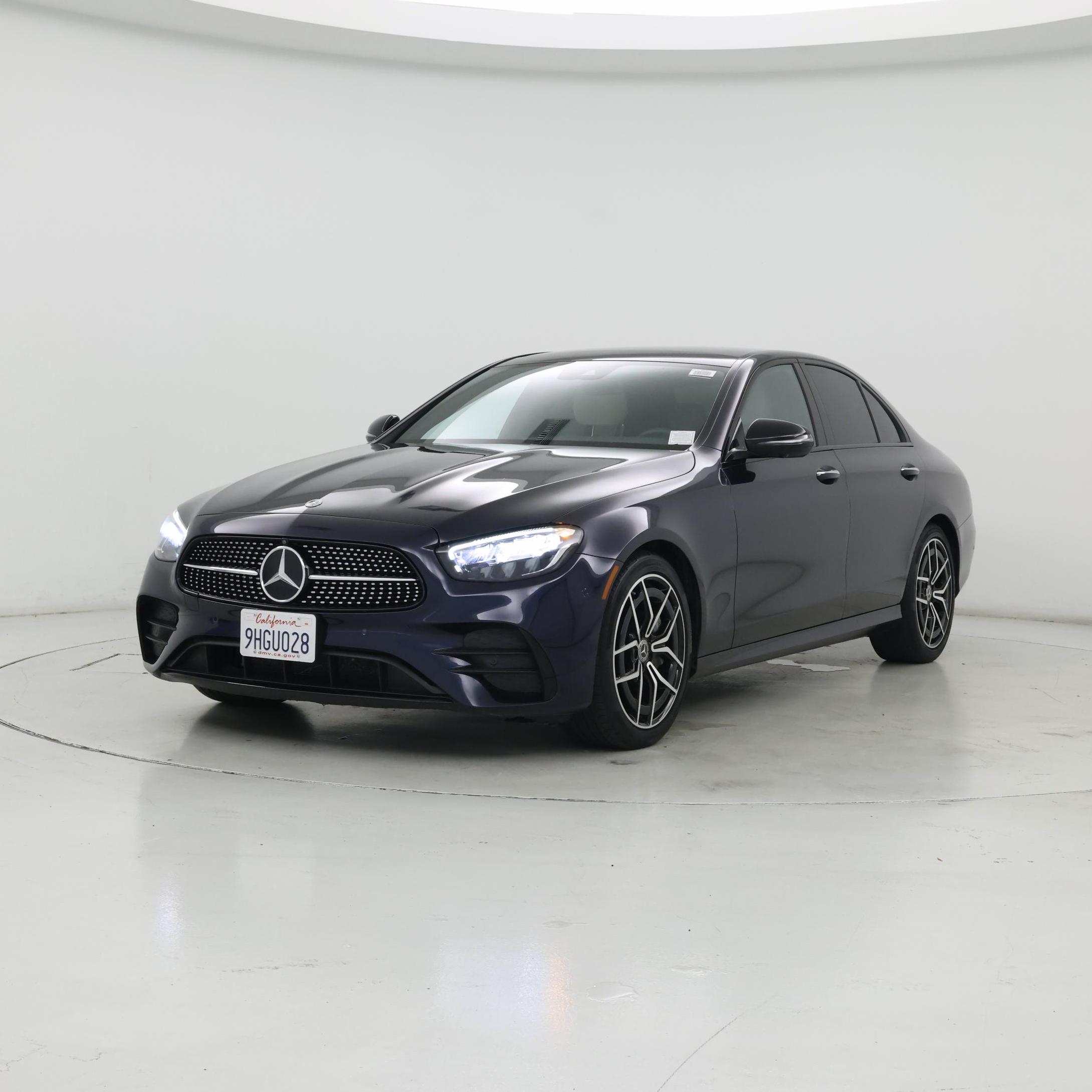 Thumbnail: 2023 Mercedes-Benz E-Class - 4