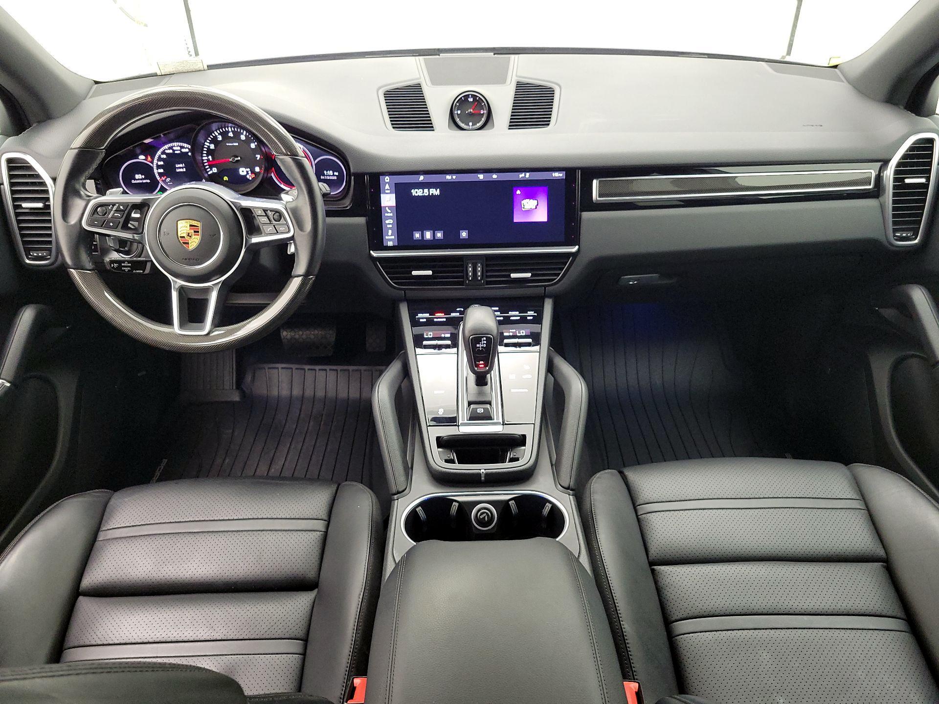 Thumbnail: 2020 Porsche Cayenne - 9