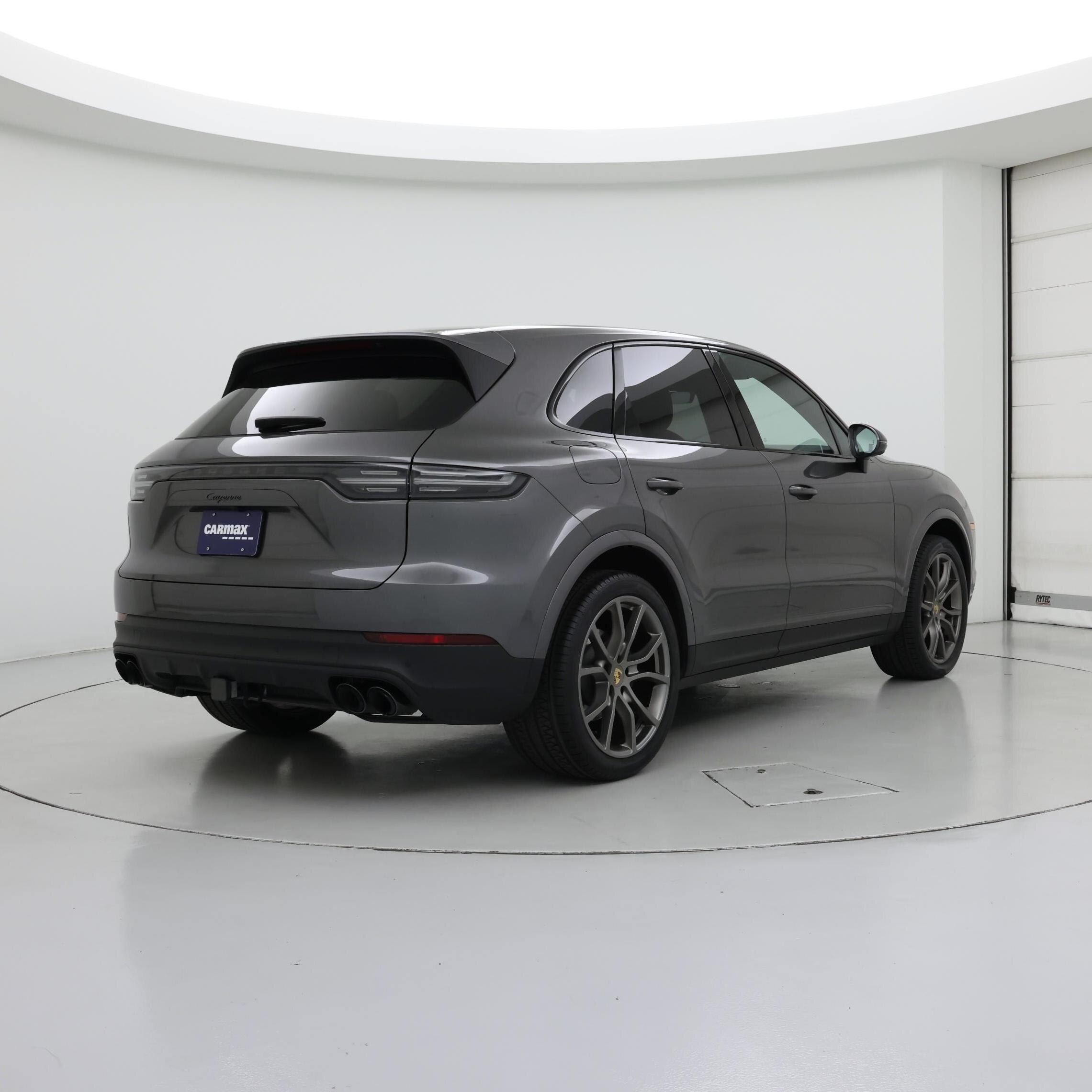 Thumbnail: 2020 Porsche Cayenne - 8
