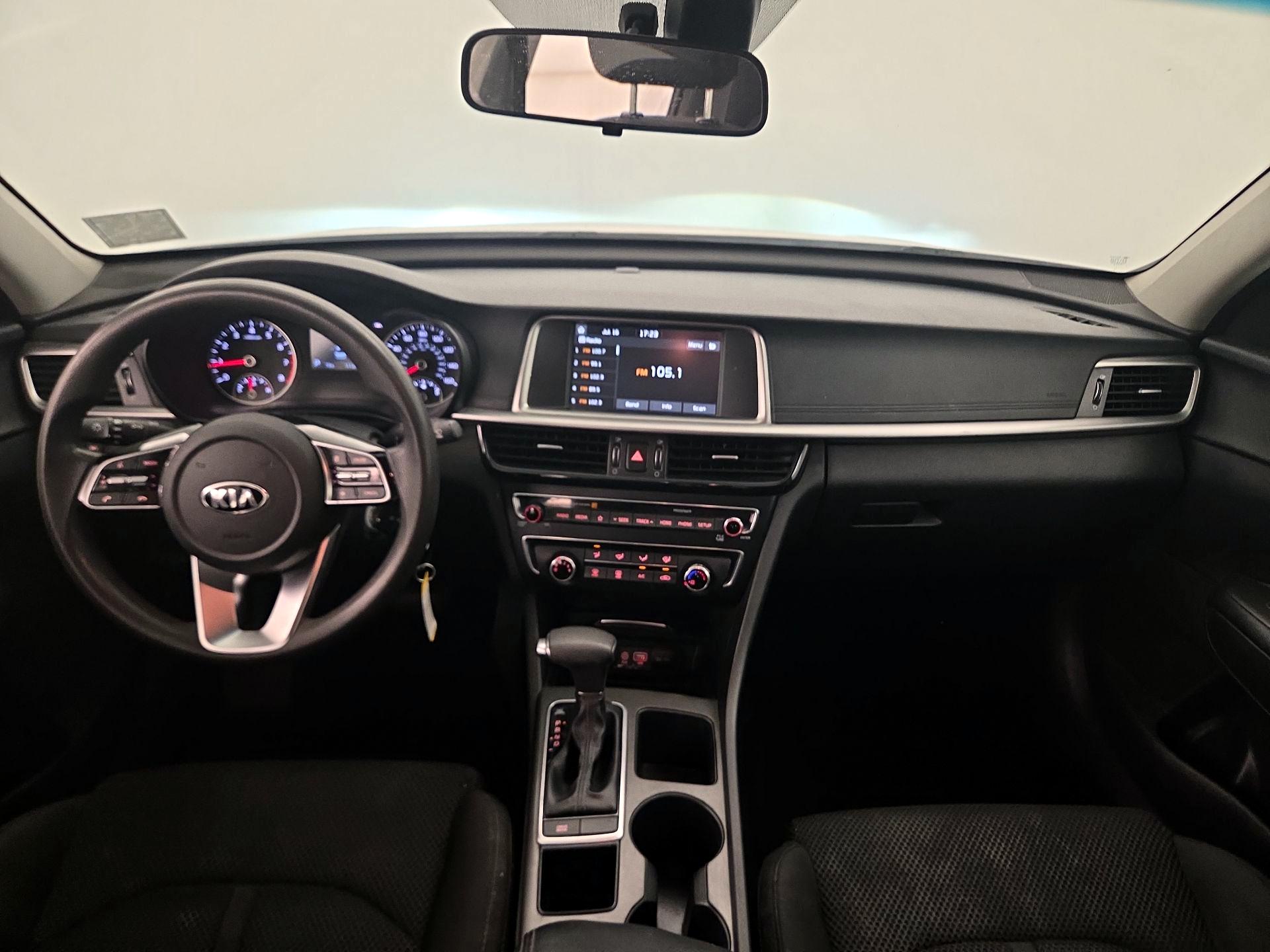 Thumbnail: 2019 Kia Optima - 9