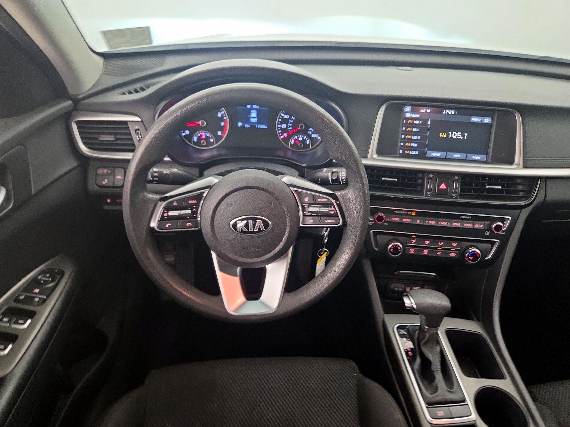 Thumbnail: 2019 Kia Optima - 10