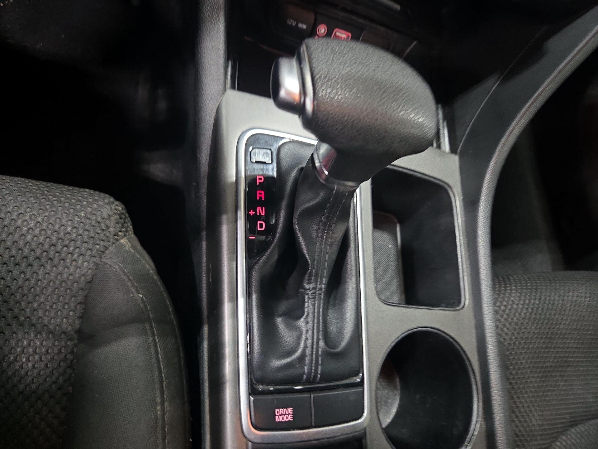 Thumbnail: 2019 Kia Optima - 16