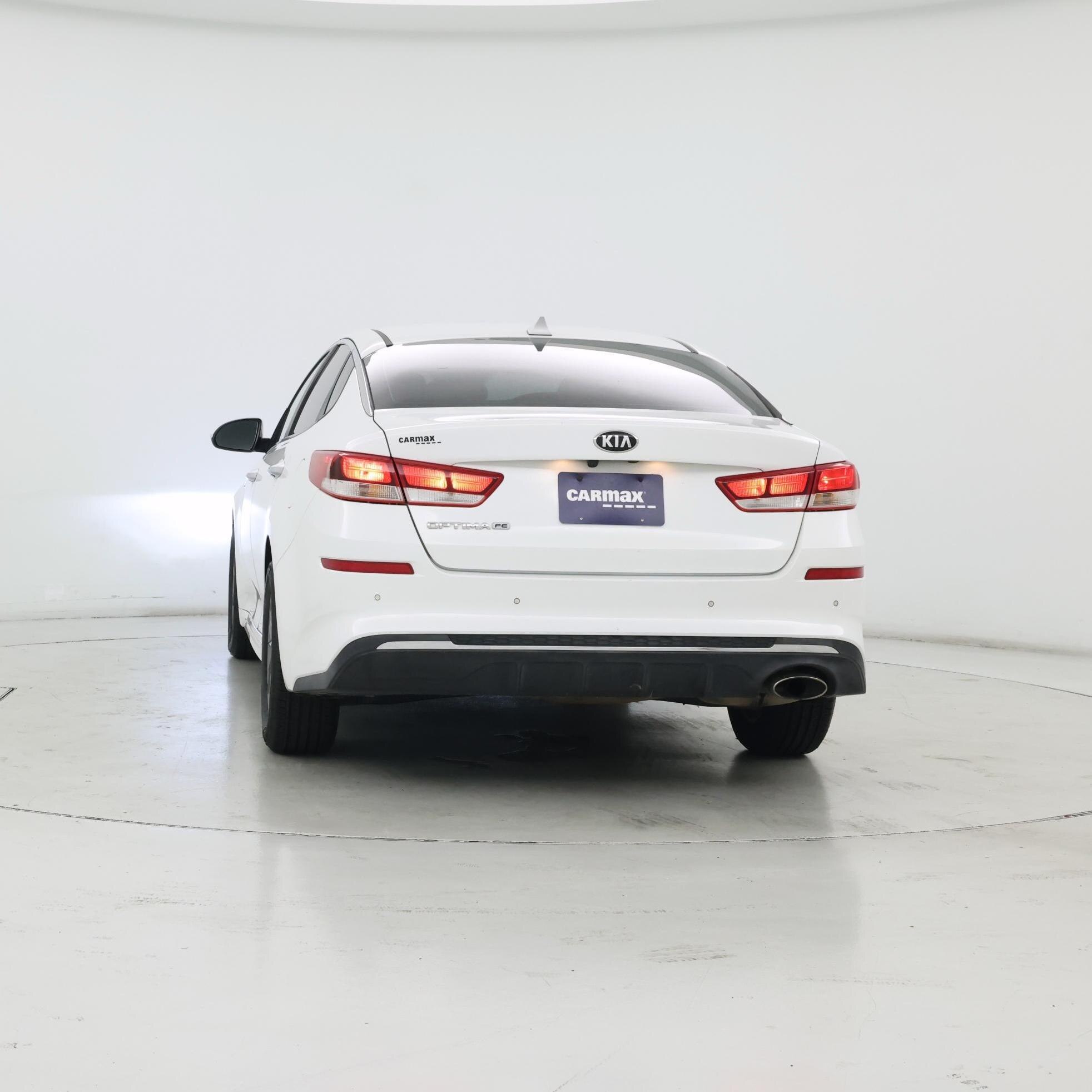 Thumbnail: 2019 Kia Optima - 6