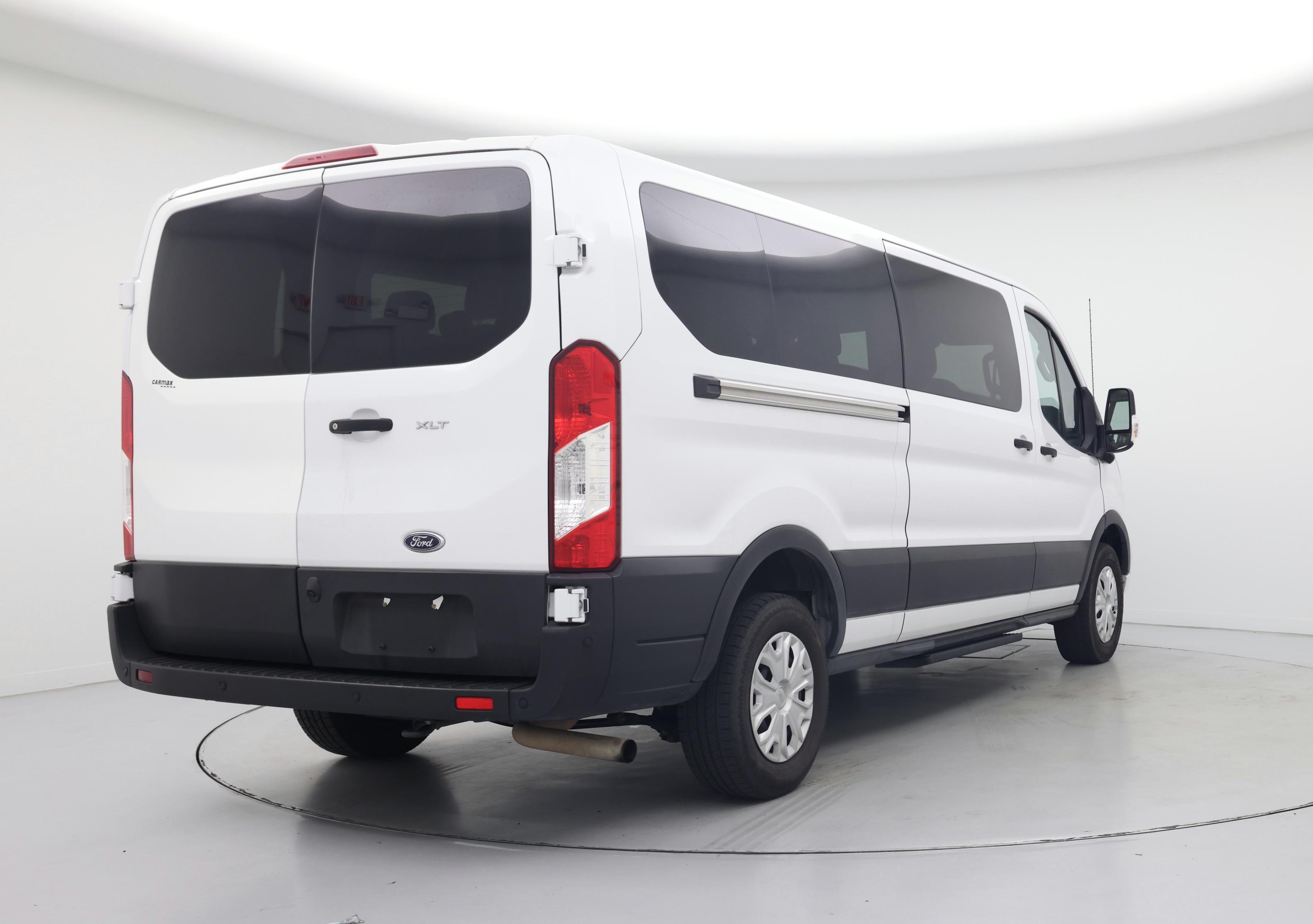 Thumbnail: 2023 Ford Transit Series - 8