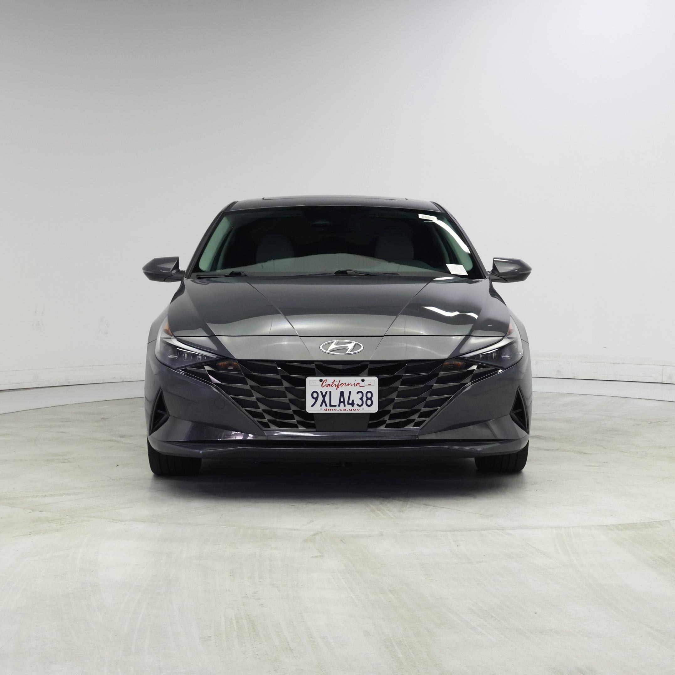 Thumbnail: 2023 Hyundai Elantra - 5
