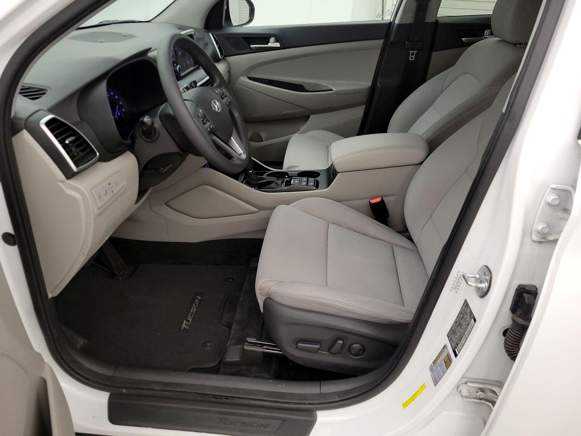 Thumbnail: 2019 Hyundai Tucson - 11