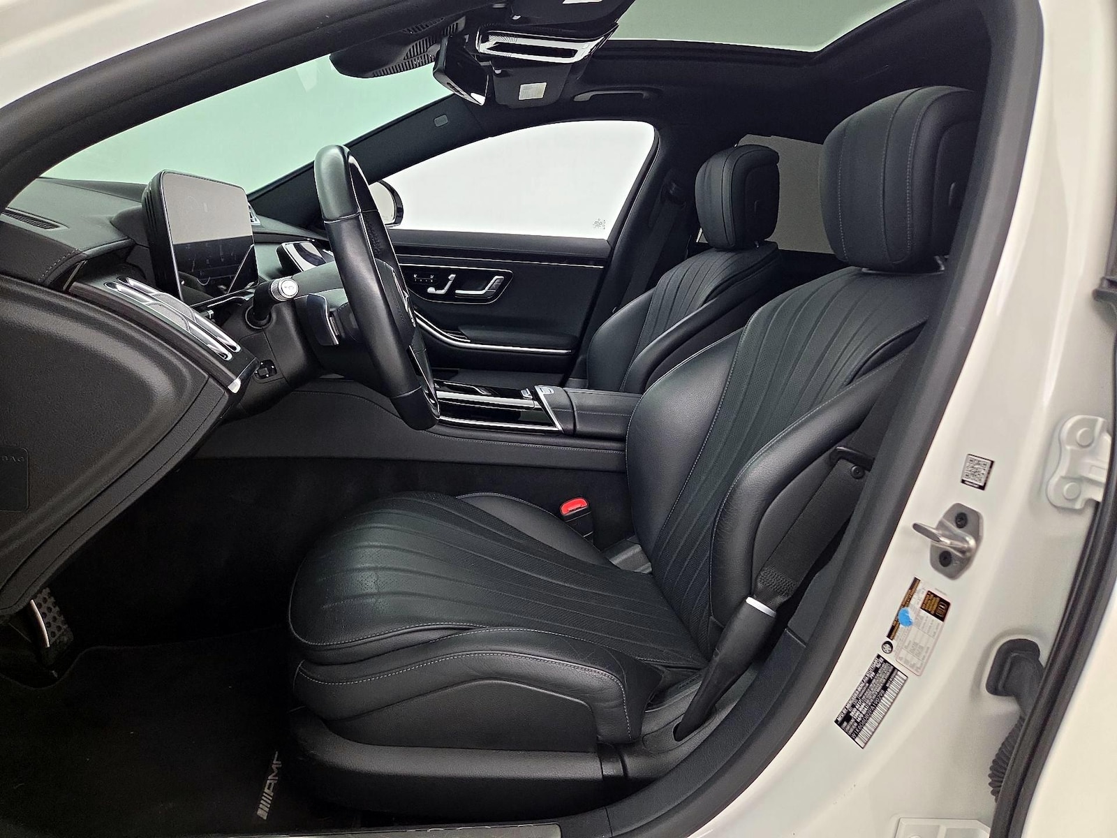 2023 Mercedes-Benz S-Class S 500 - Photo 12