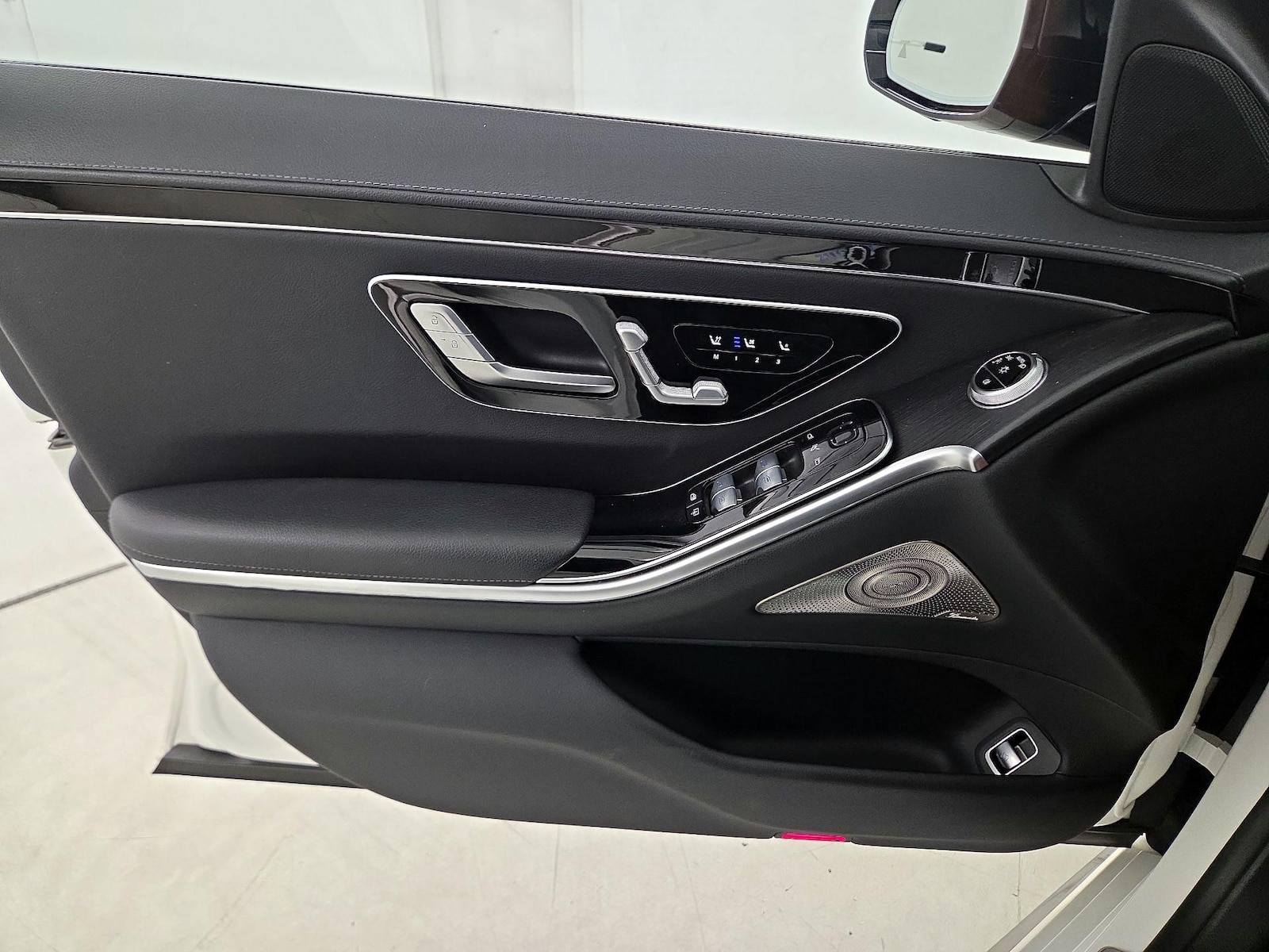2023 Mercedes-Benz S-Class S 500 - Photo 13