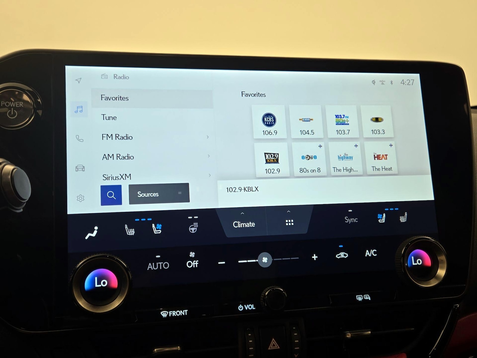 2024 Lexus NX PHEV 450h+ - Photo 16