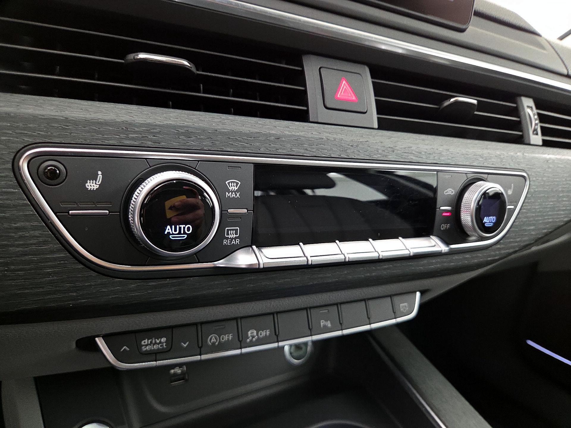 Thumbnail: 2018 Audi A4 - 16