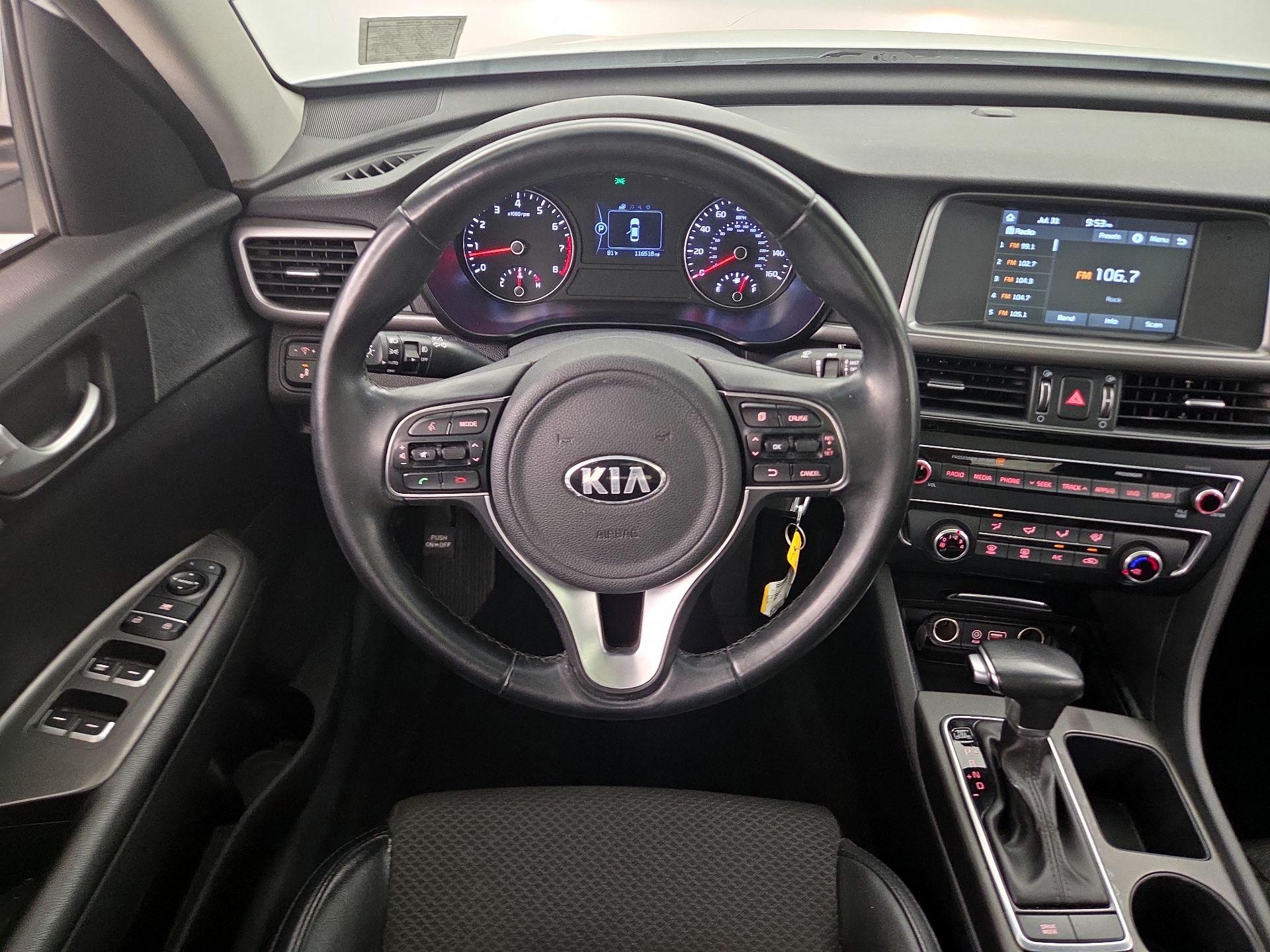 Thumbnail: 2018 Kia Optima - 10