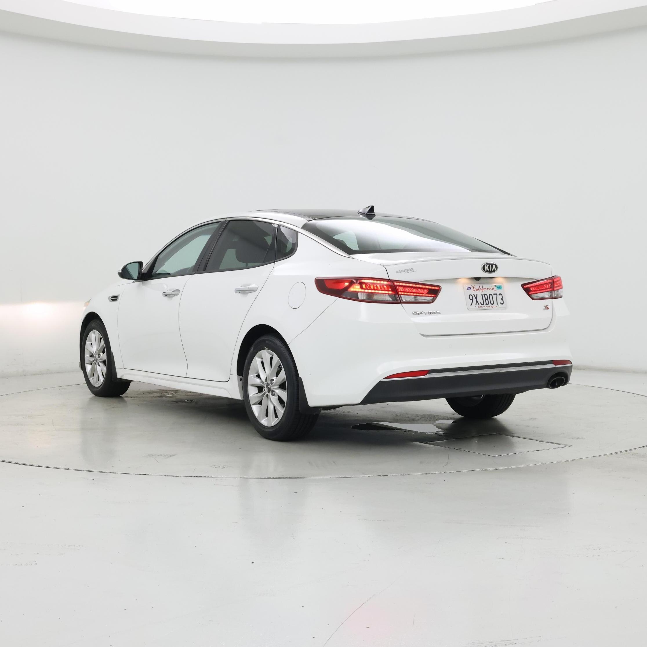 Thumbnail: 2018 Kia Optima - 2