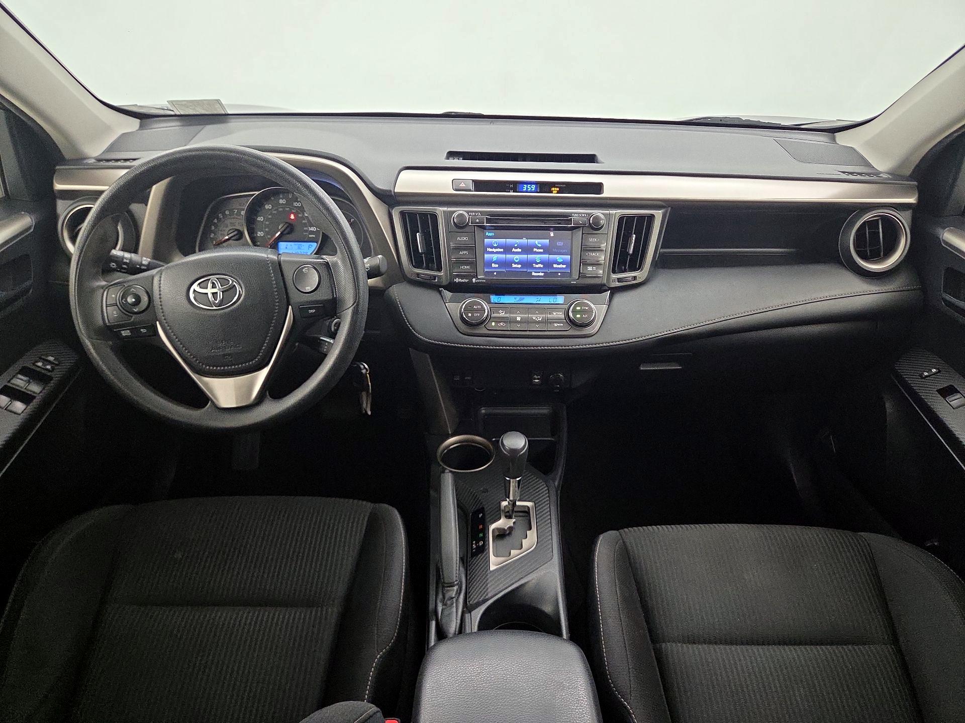 Thumbnail: 2015 Toyota RAV4 - 9