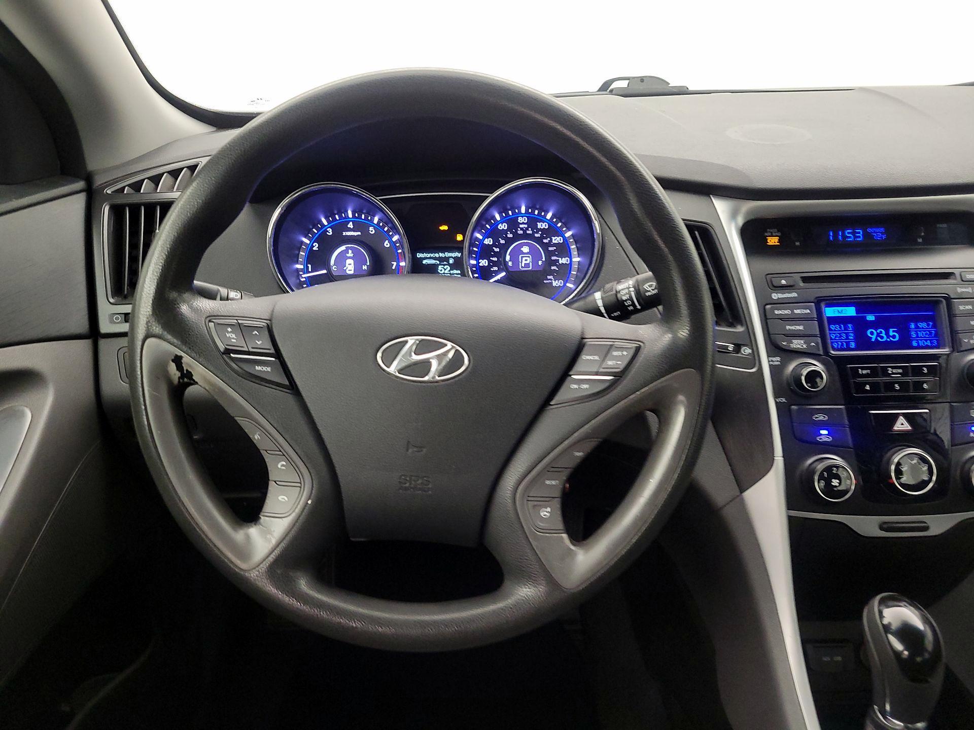Thumbnail: 2014 Hyundai Sonata - 10