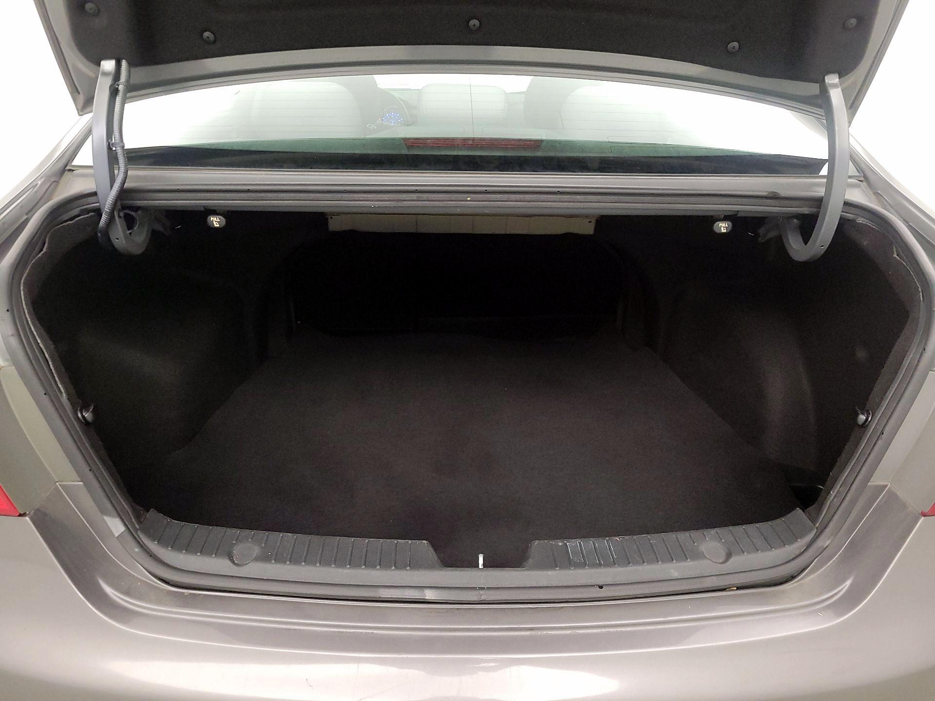 Thumbnail: 2014 Hyundai Sonata - 19