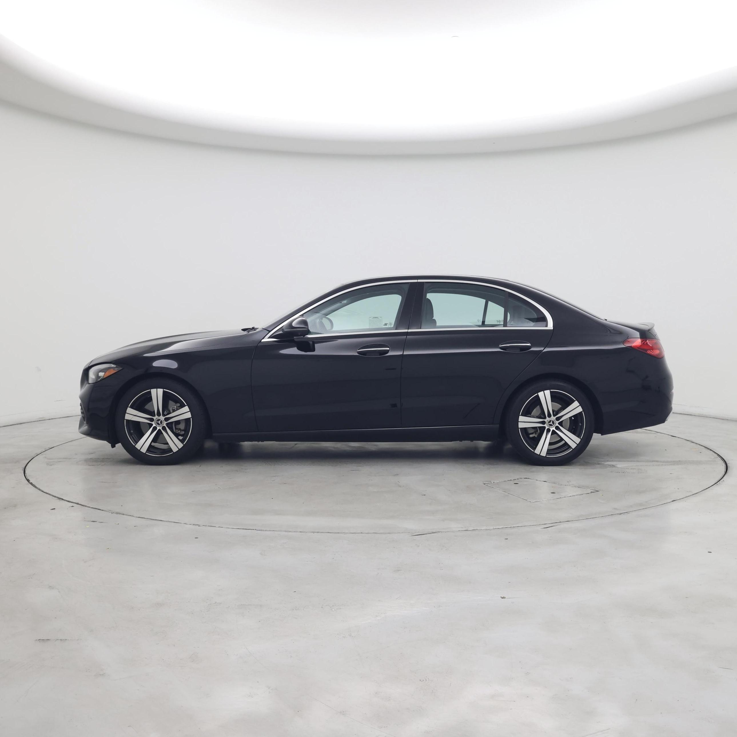 Thumbnail: 2024 Mercedes-Benz C-Class - 3