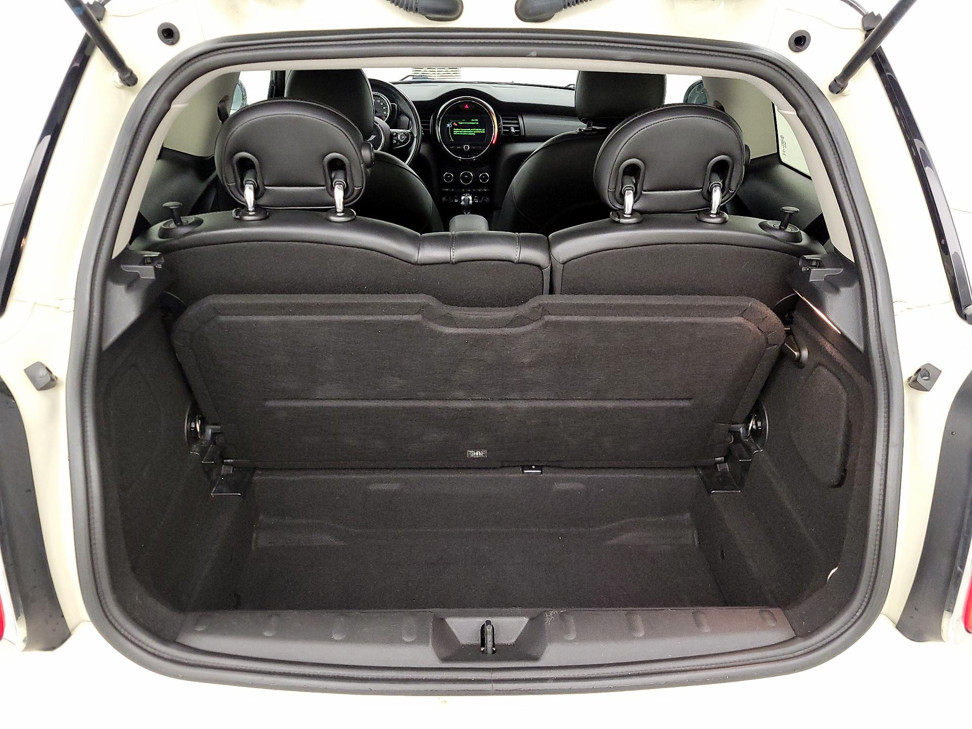 Thumbnail: 2017 MINI Cooper Hardtop - 20