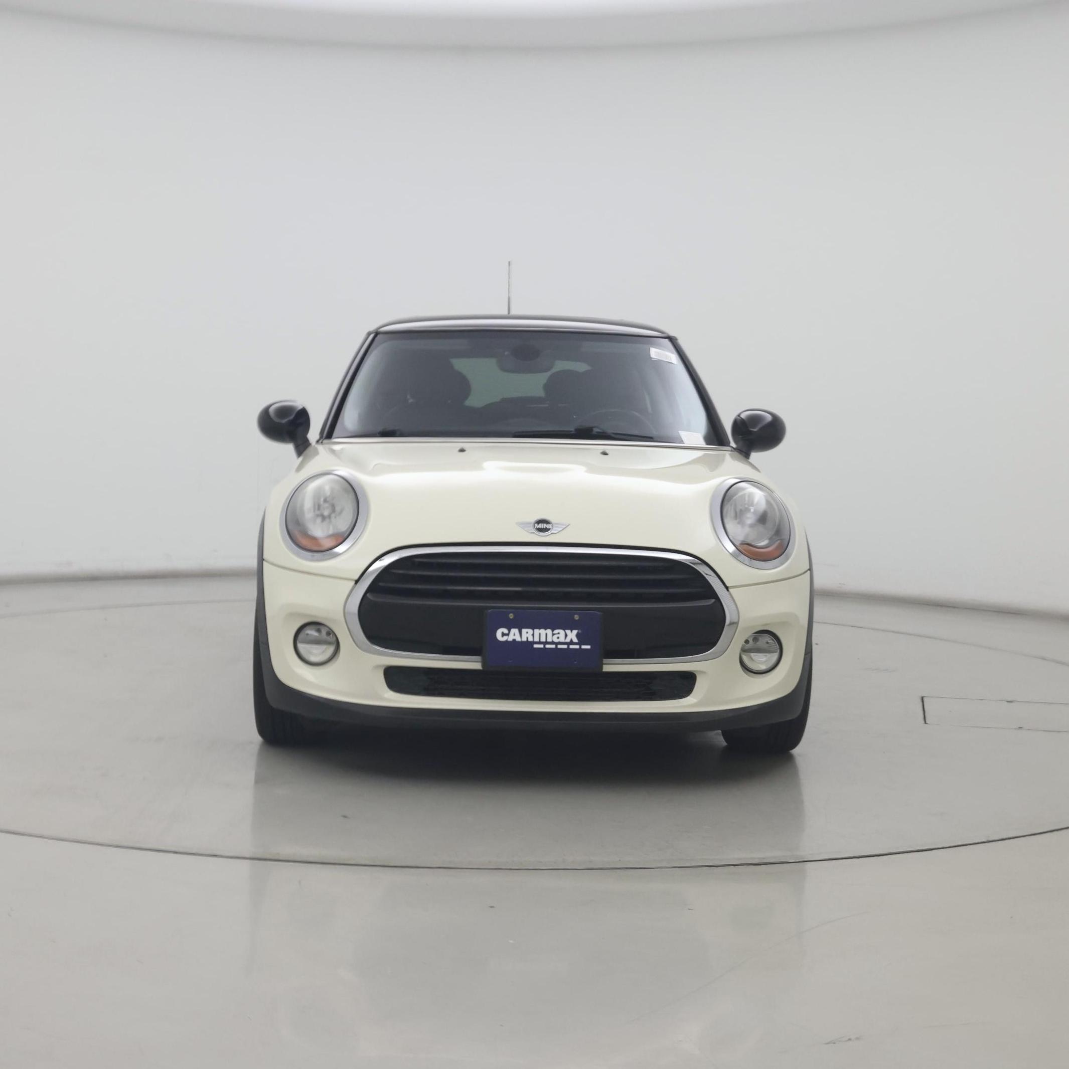 Thumbnail: 2017 MINI Cooper Hardtop - 5