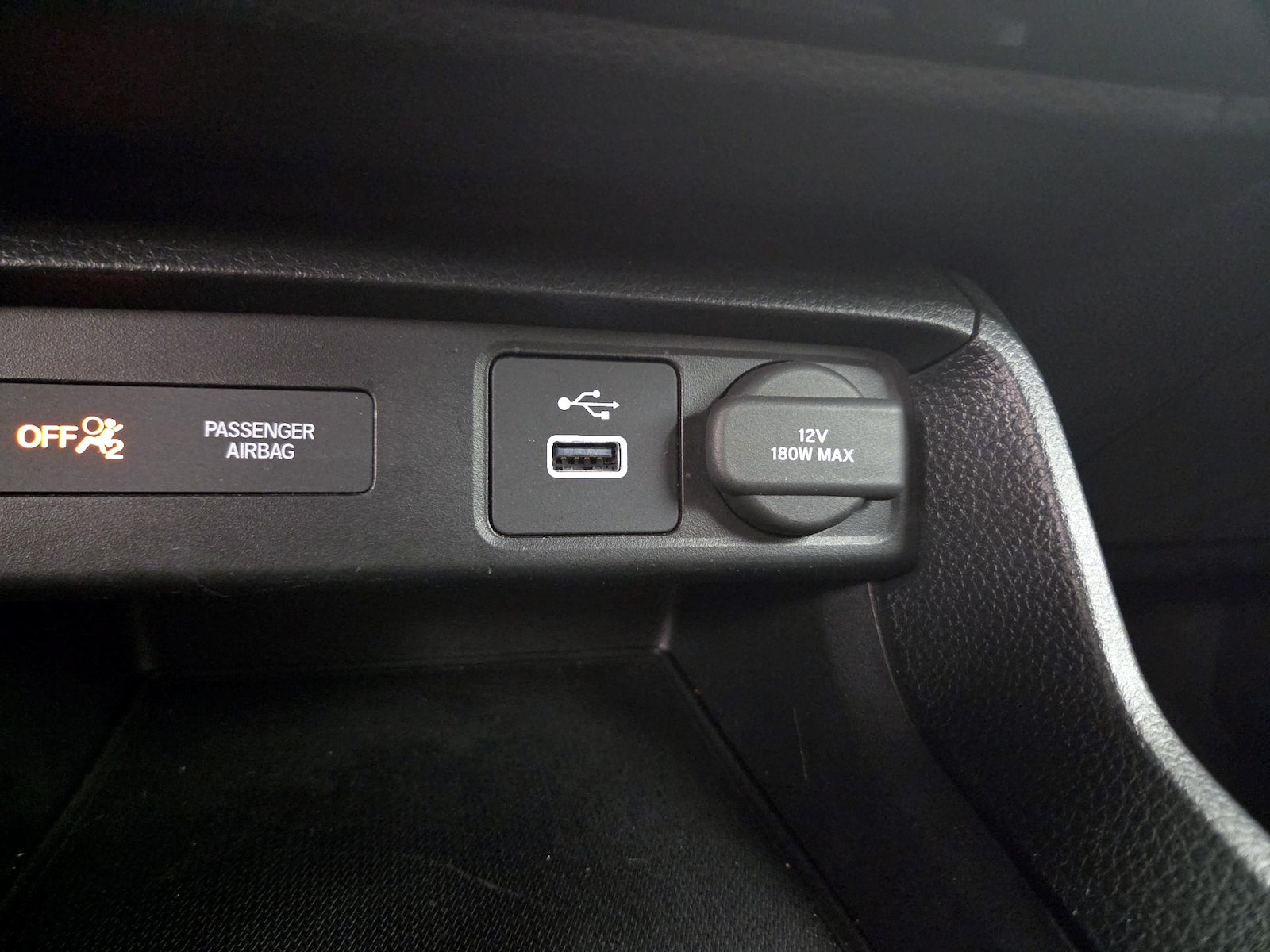 2023 Honda Civic Sport - Photo 18