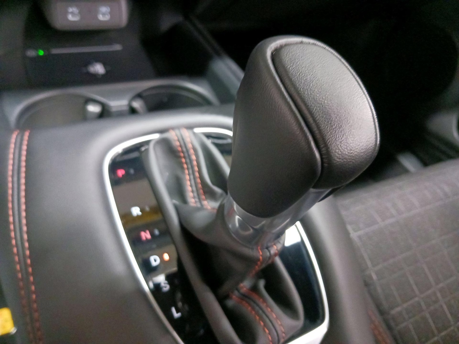 2026 Honda HR-V Sport - Photo 16