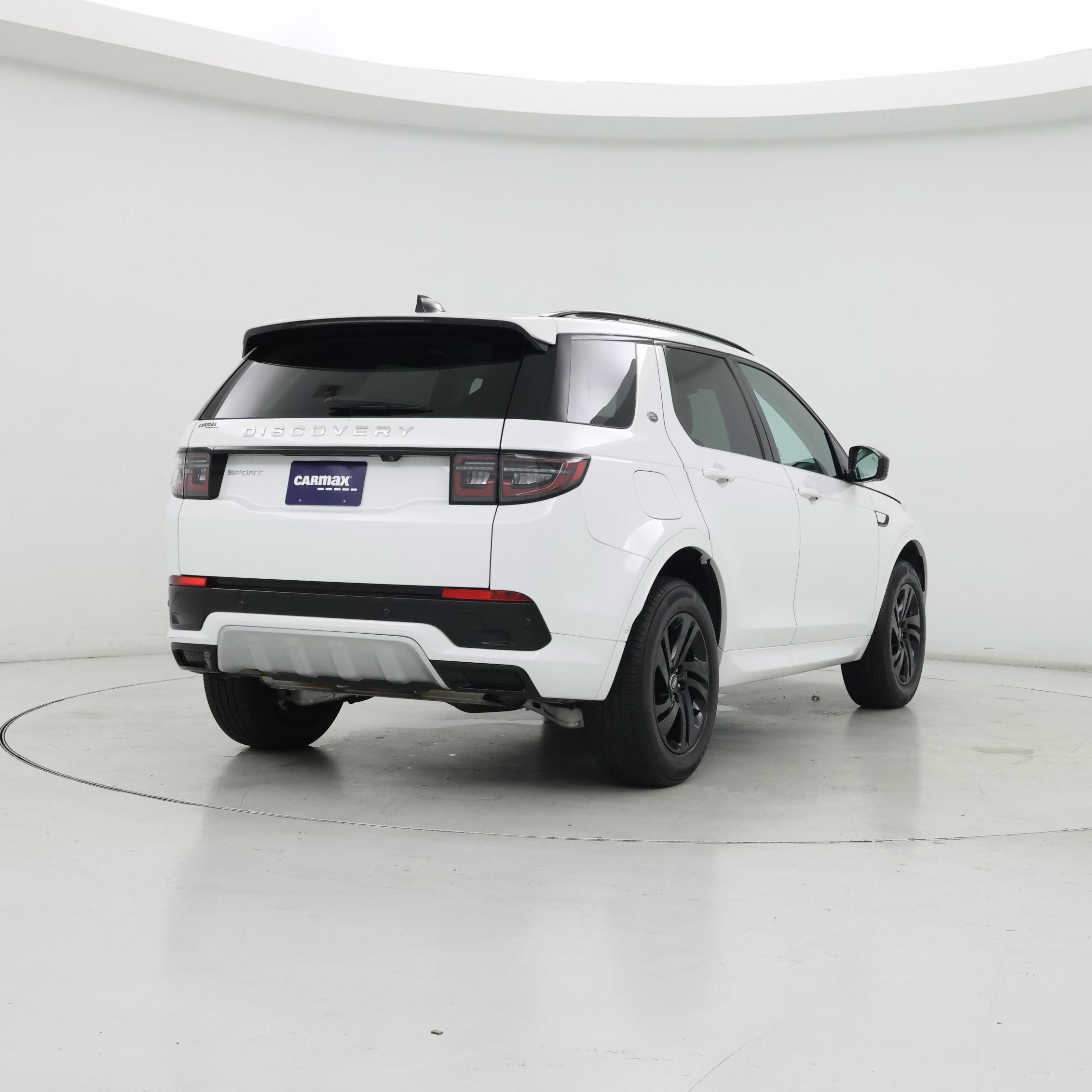 Thumbnail: 2024 Land Rover Discovery Sport - 8