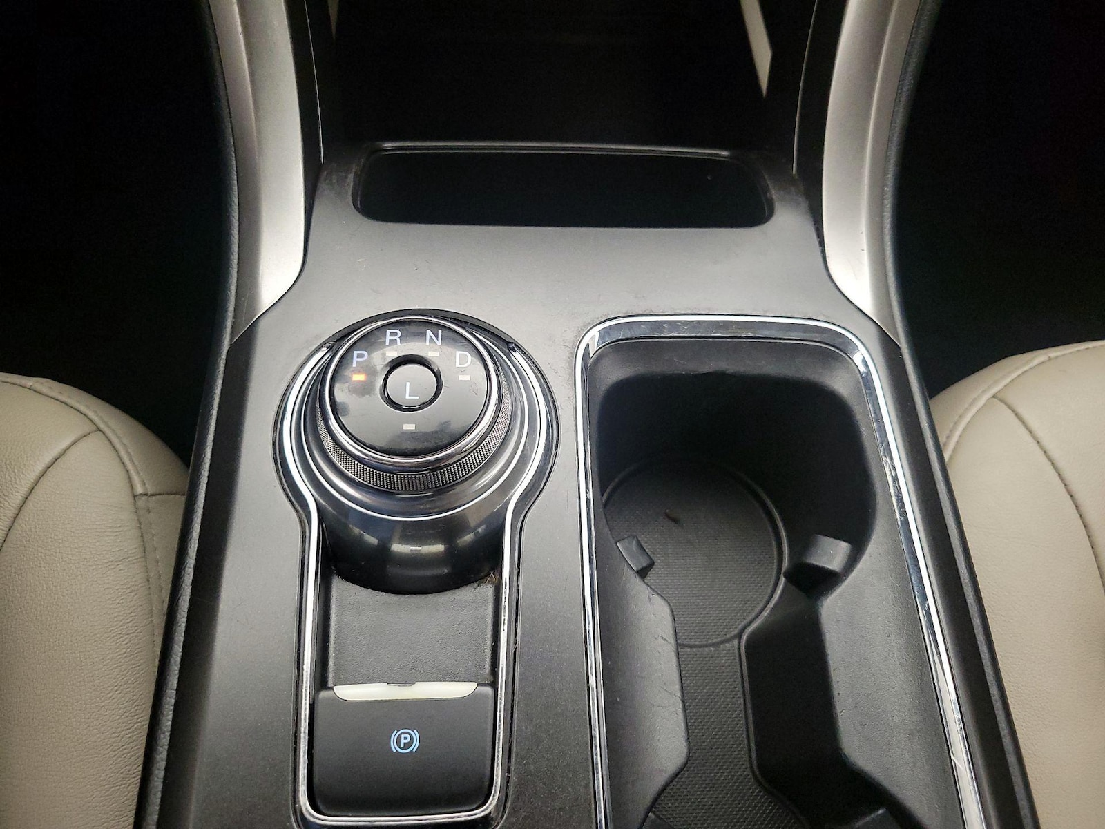 2018 Ford Fusion Hybrid SE - Photo 19