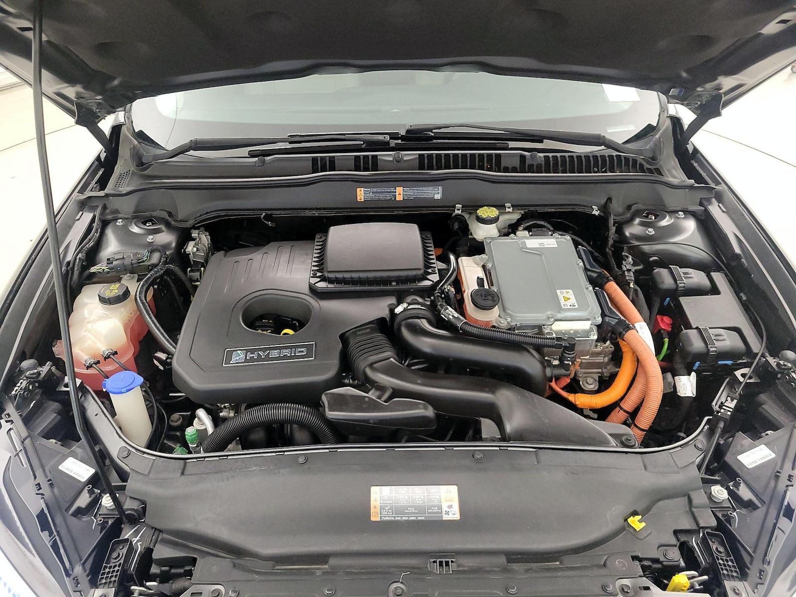 2018 Ford Fusion Hybrid SE - Photo 24