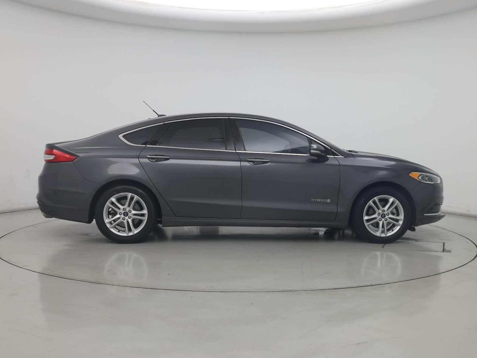 2018 Ford Fusion Hybrid SE - Photo 8