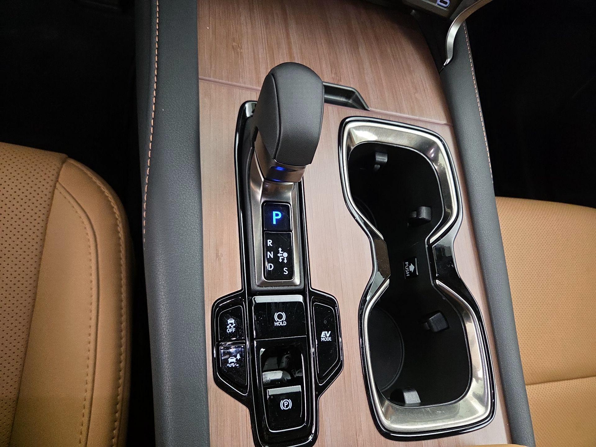 Thumbnail: 2026 Lexus RX - 17