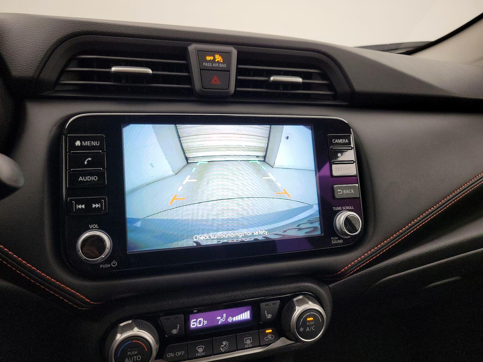 2025 Nissan Versa Sedan SR - Photo 14