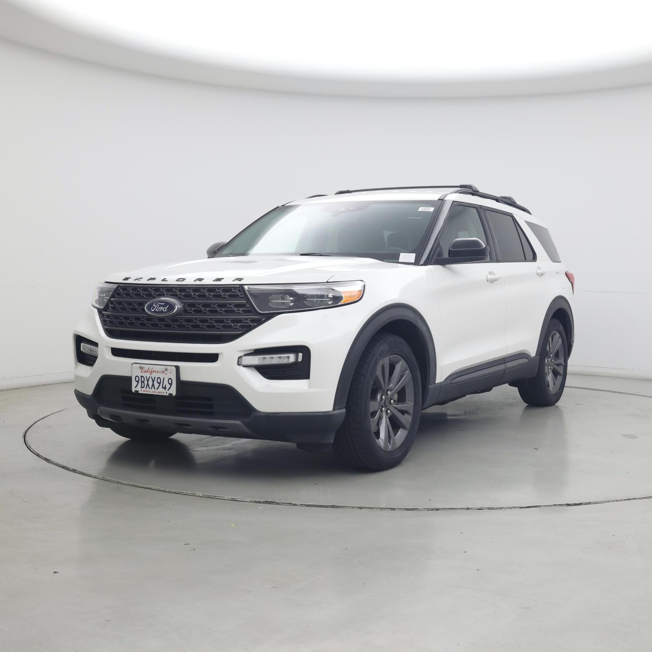 Thumbnail: 2022 Ford Explorer - 4