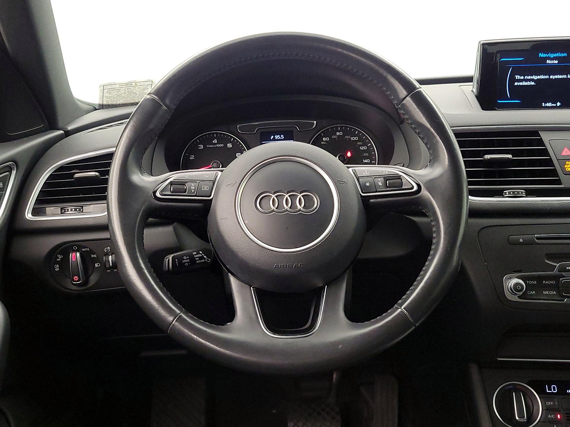 Thumbnail: 2018 Audi Q3 - 10