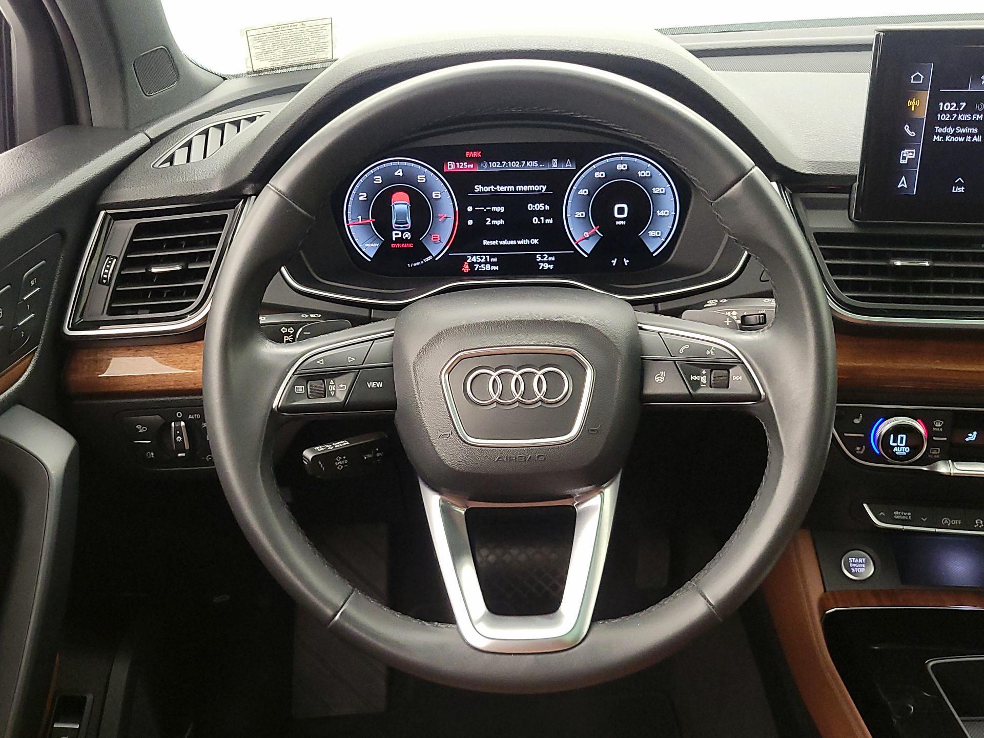 Thumbnail: 2021 Audi Q5 - 10