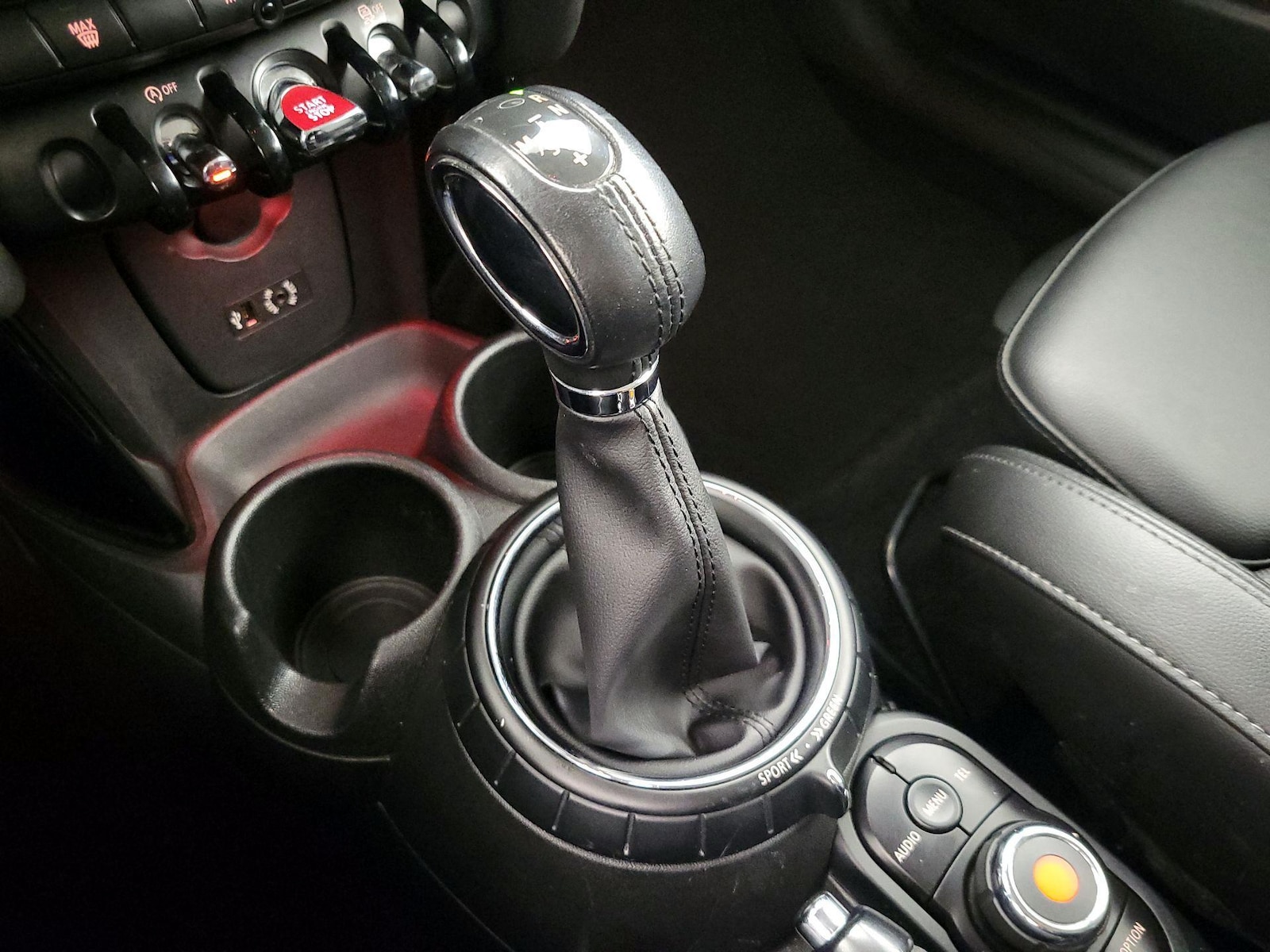 2015 MINI Cooper S - Photo 17