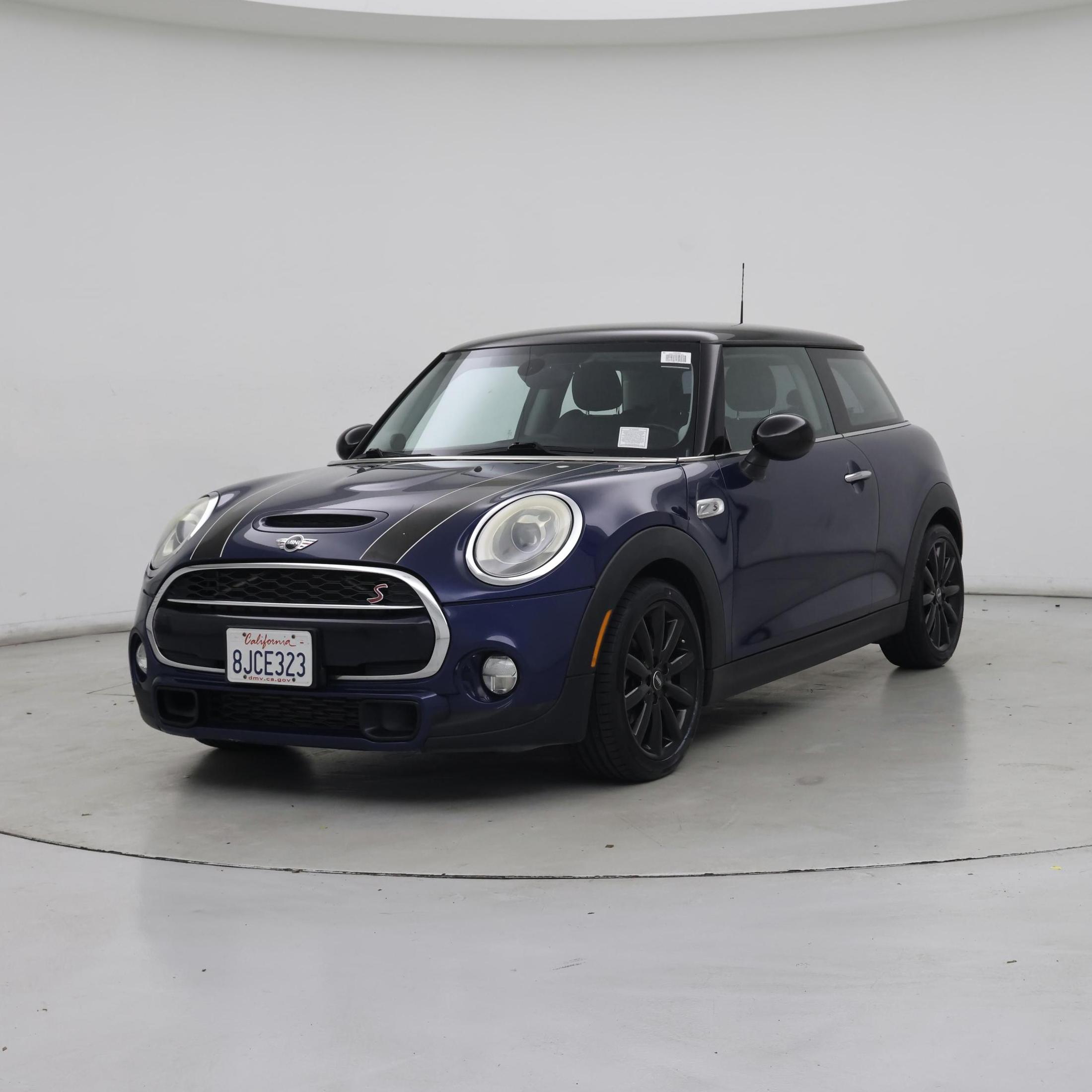 Thumbnail: 2015 MINI Cooper Hardtop - 4