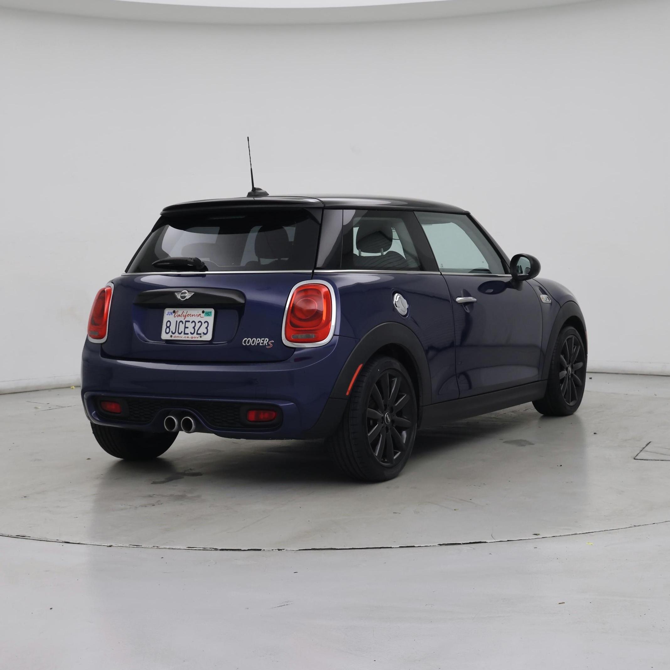 Thumbnail: 2015 MINI Cooper Hardtop - 8