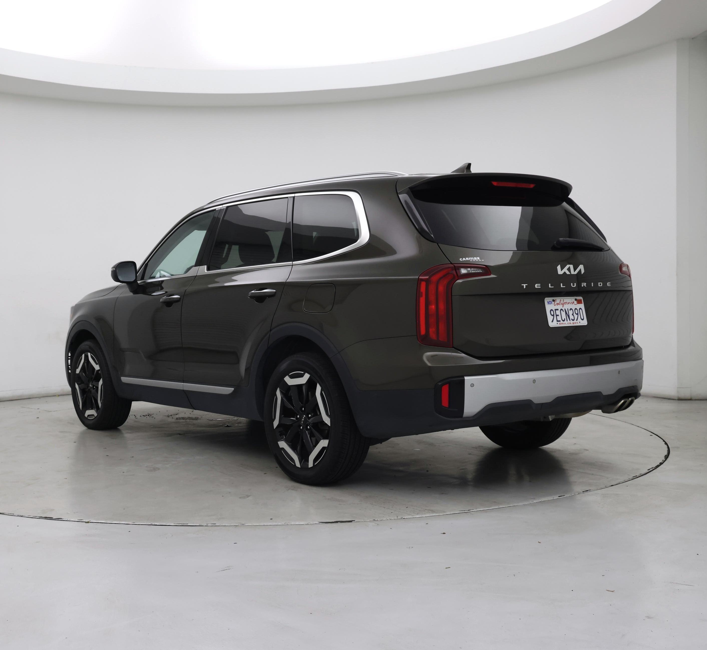 Thumbnail: 2023 Kia Telluride - 2