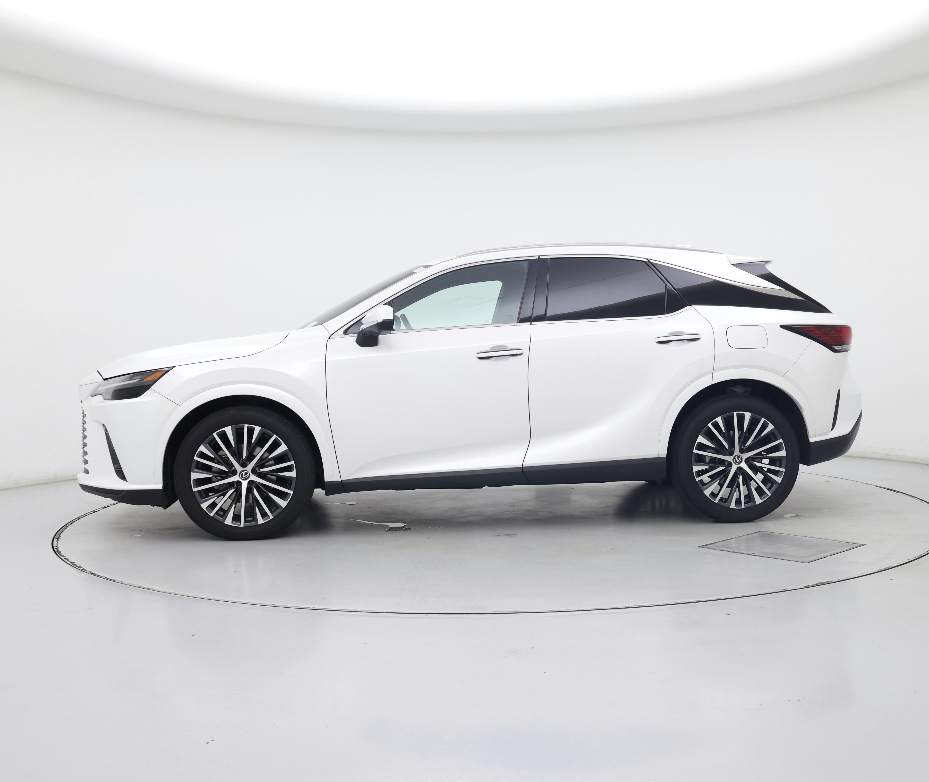 Thumbnail: 2023 Lexus RX - 3