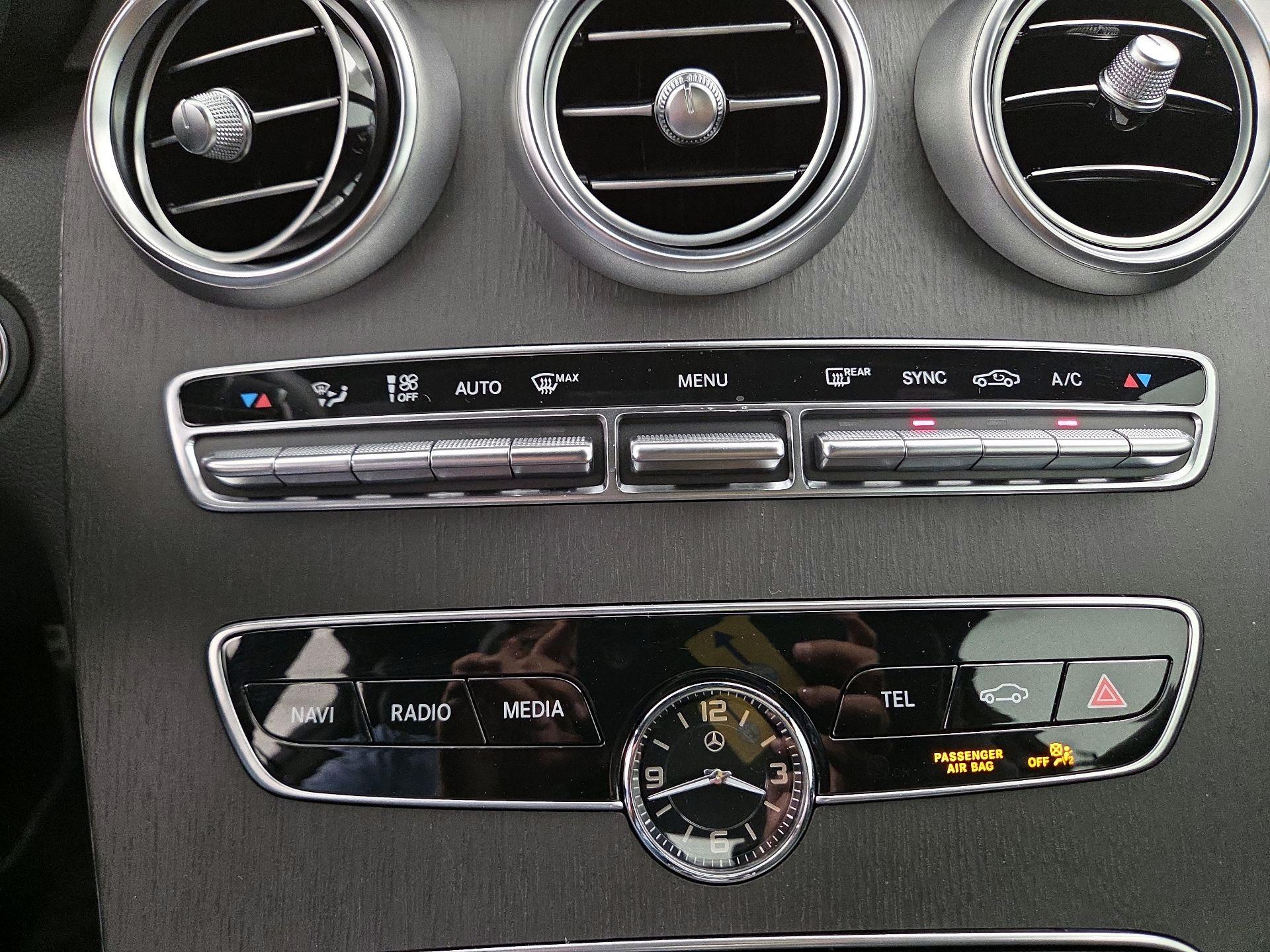 Thumbnail: 2021 Mercedes-Benz C-Class - 16