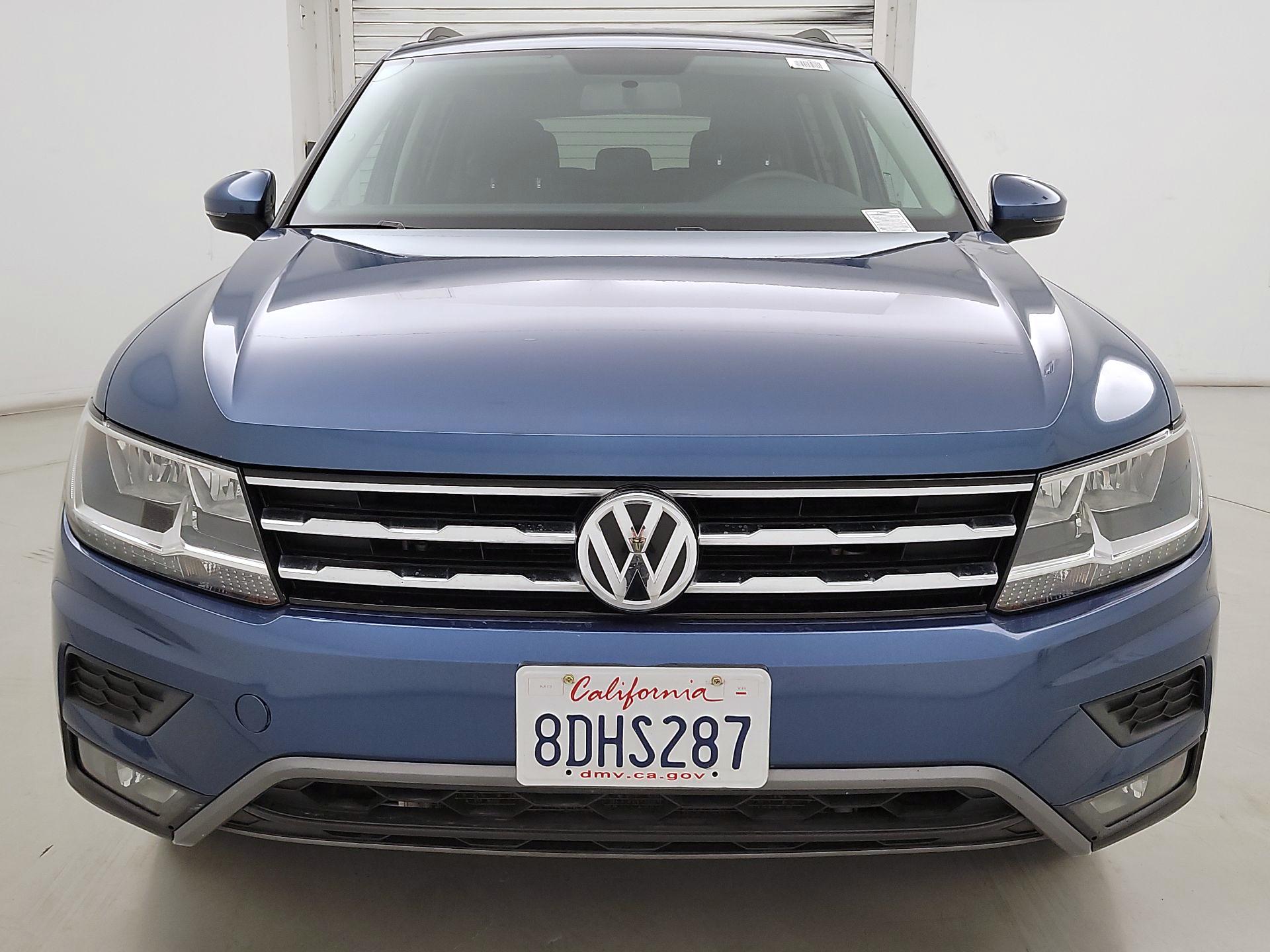 Thumbnail: 2018 Volkswagen Tiguan - 2