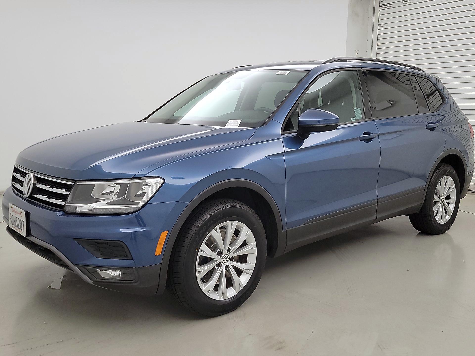 Thumbnail: 2018 Volkswagen Tiguan - 3