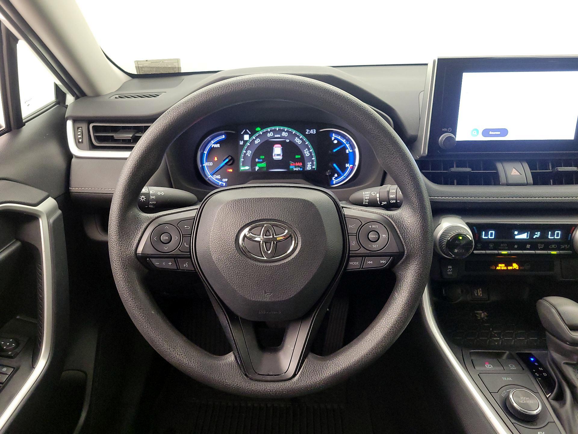 Thumbnail: 2025 Toyota RAV4 - 10