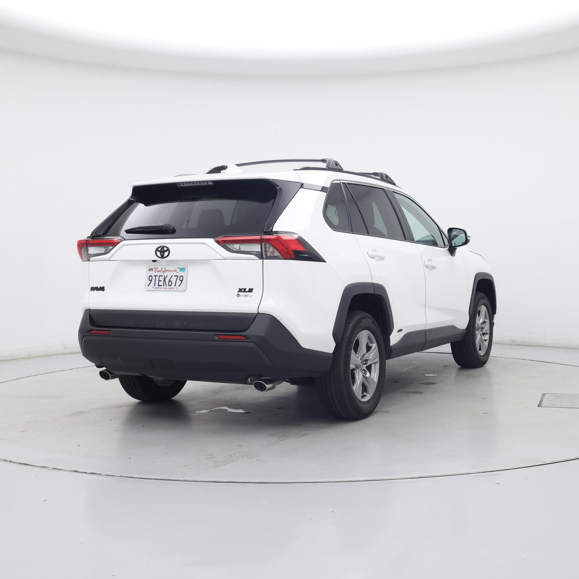 Thumbnail: 2025 Toyota RAV4 - 8
