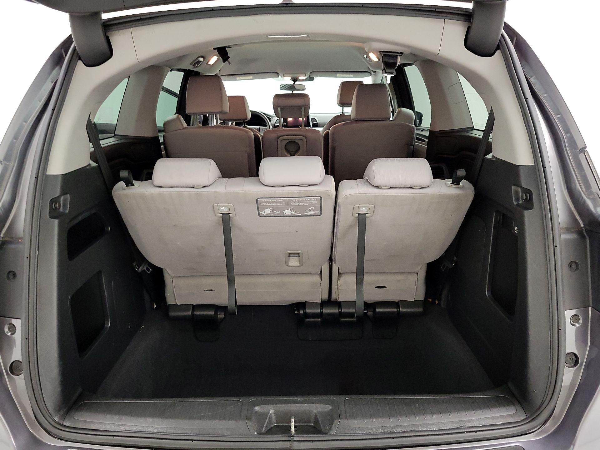 Thumbnail: 2019 Honda Odyssey - 20