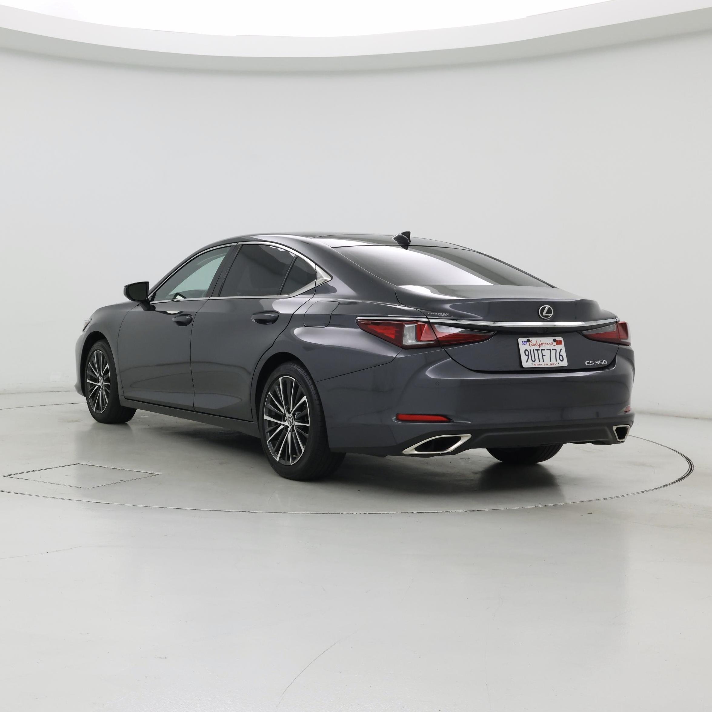 Thumbnail: 2025 Lexus ES - 2