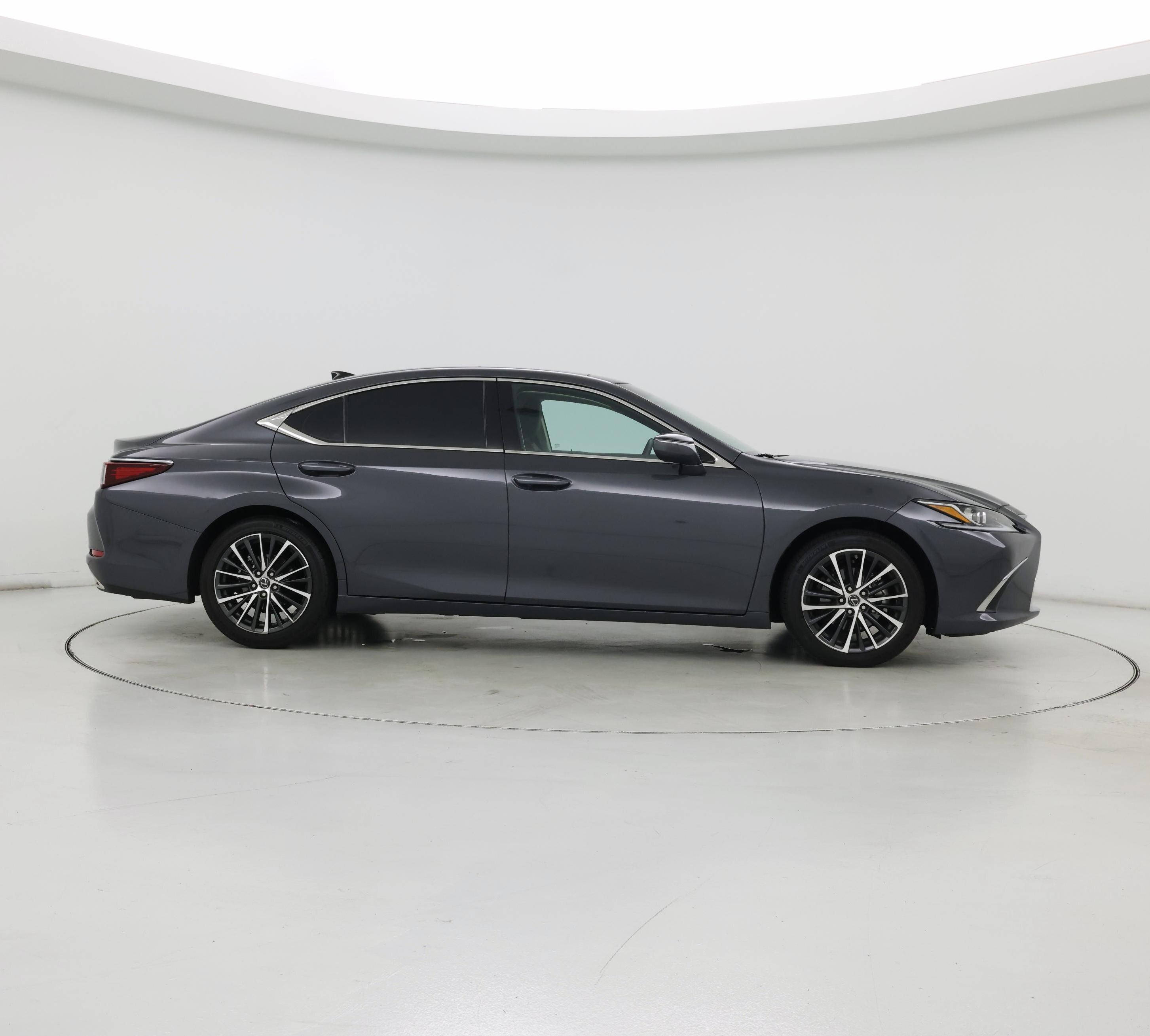 Thumbnail: 2025 Lexus ES - 7