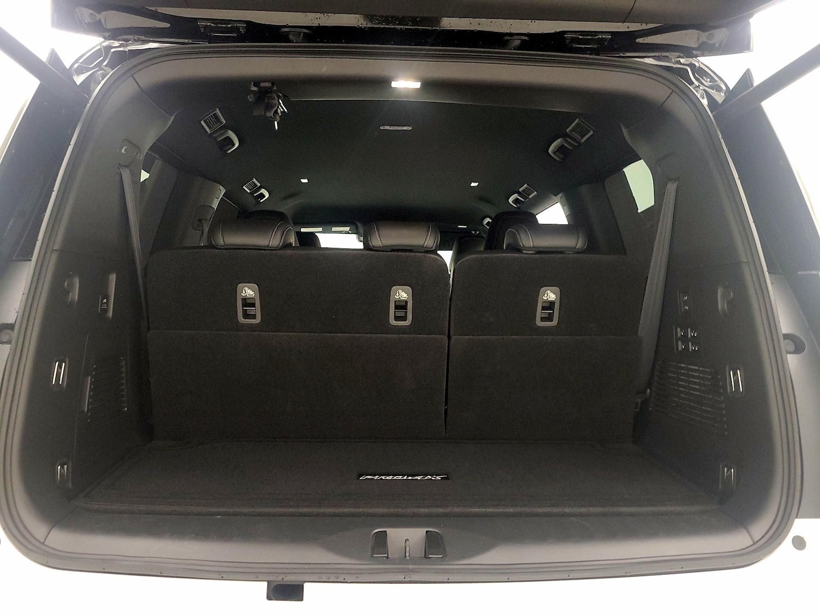 2026 Nissan Armada PRO-4X - Photo 22
