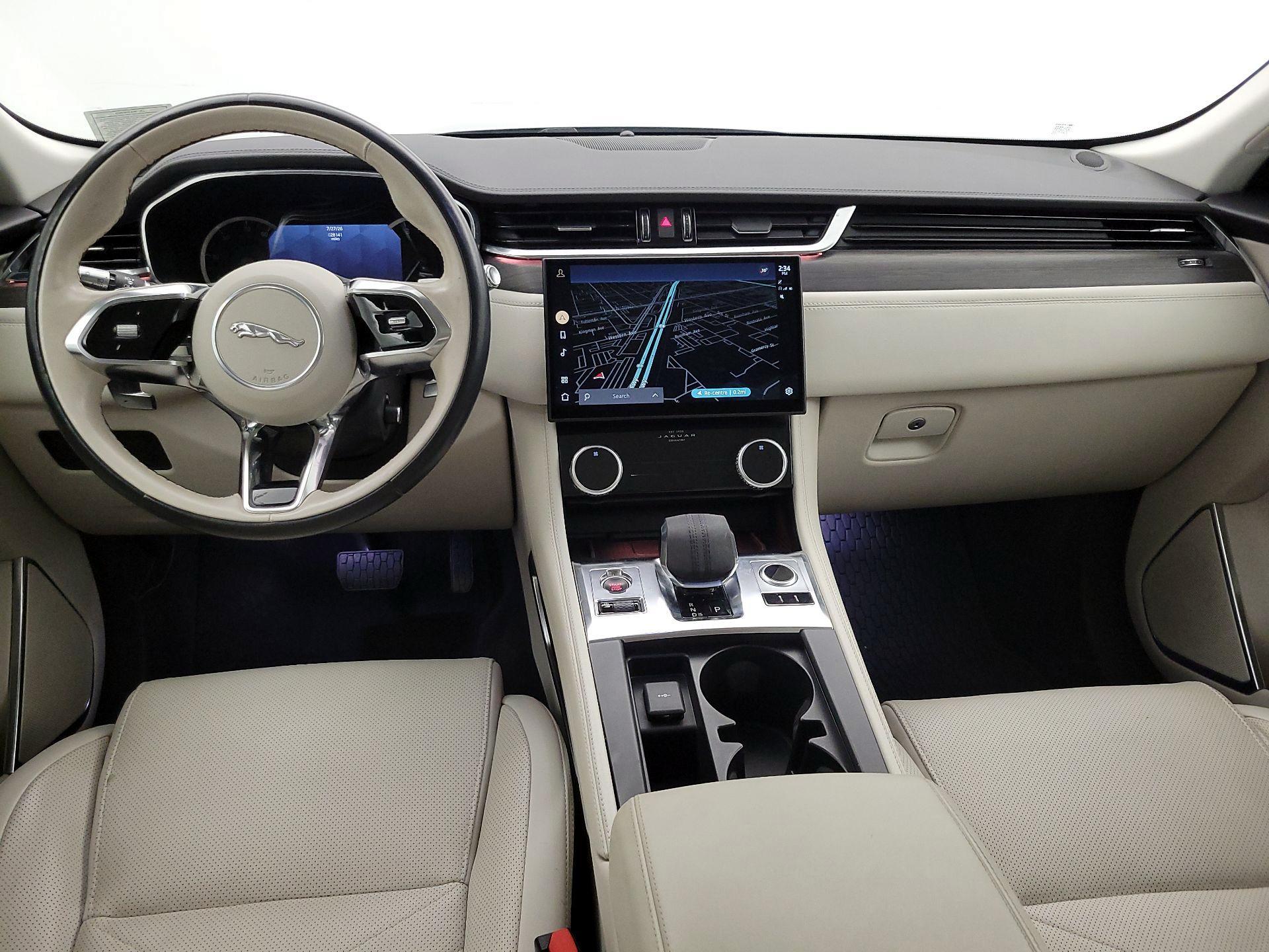 Thumbnail: 2022 Jaguar F-Pace - 9